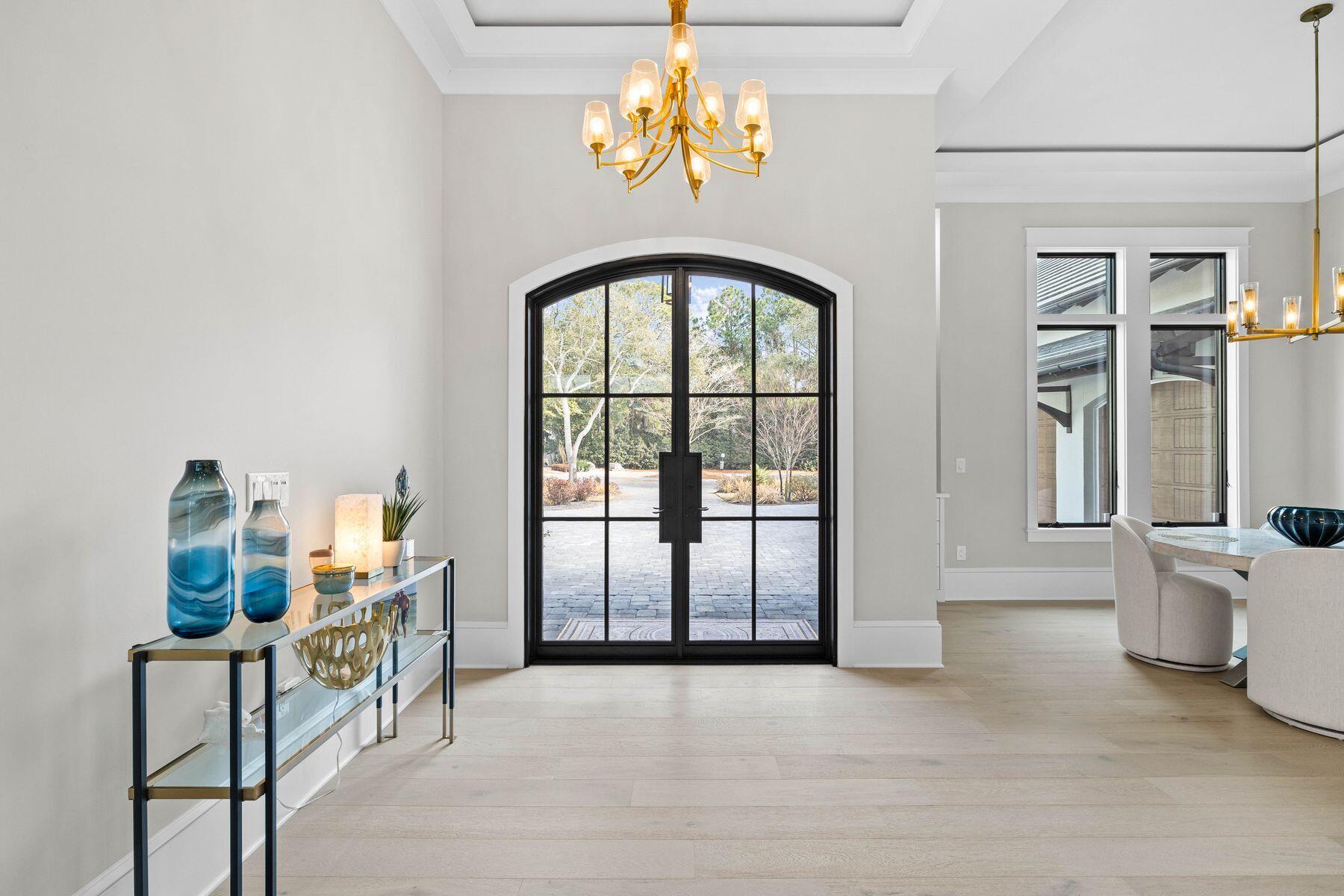 2939 Pine Valley Drive