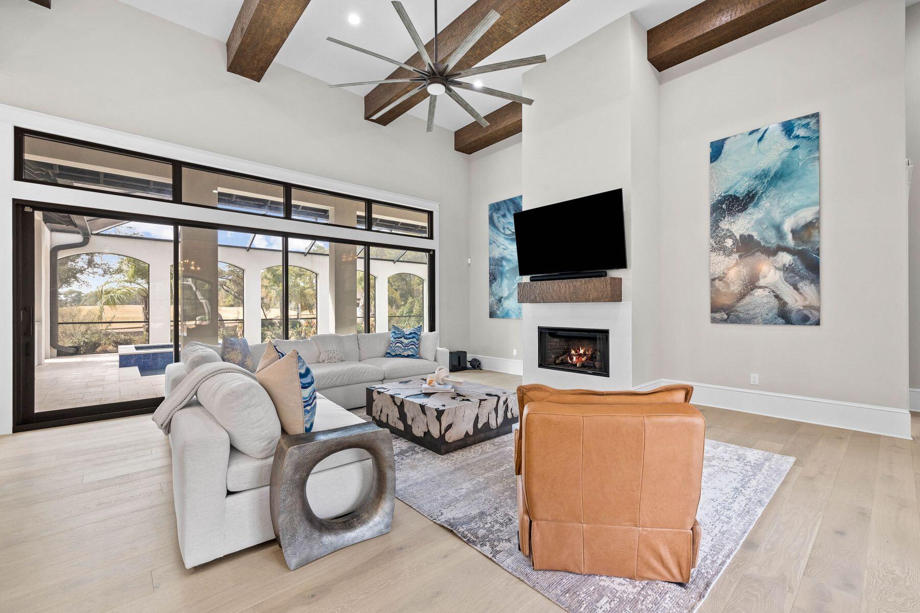 2939 Pine Valley Drive