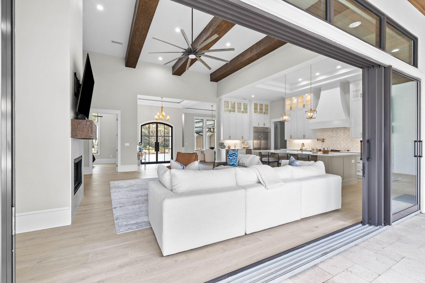 2939 Pine Valley Drive
