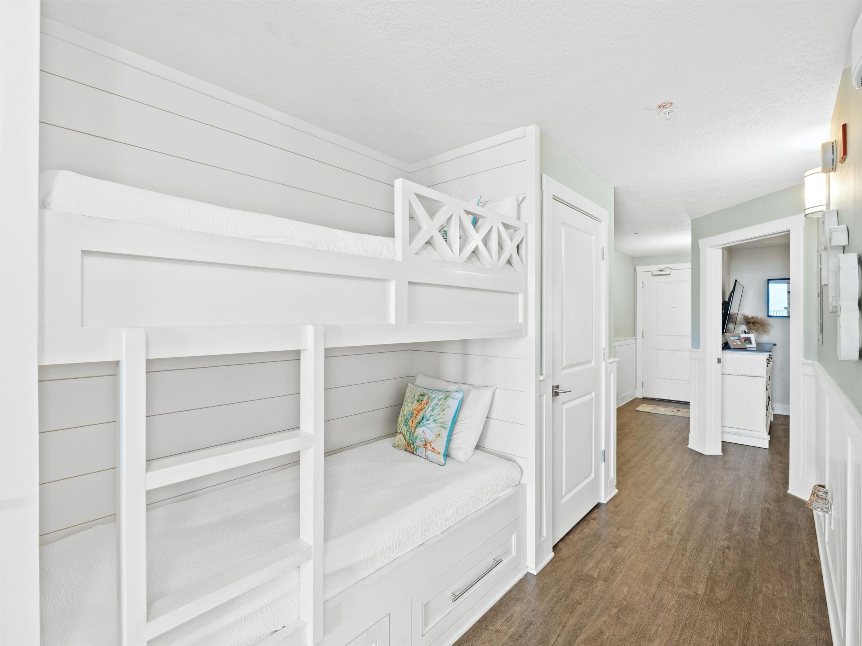 15928 Front Beach Road, 3-603