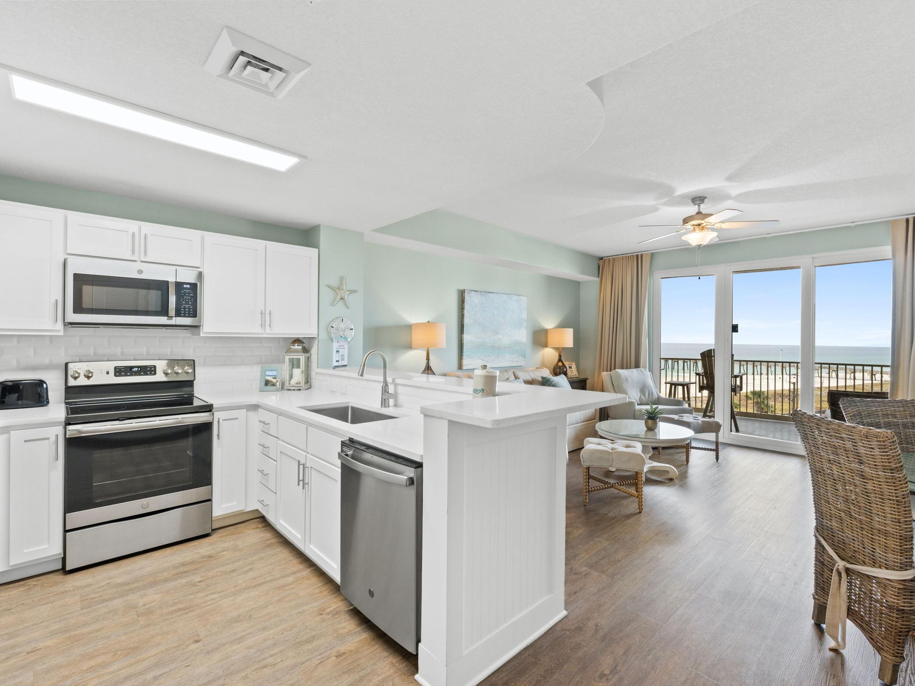 15928 Front Beach Road, 3-603
