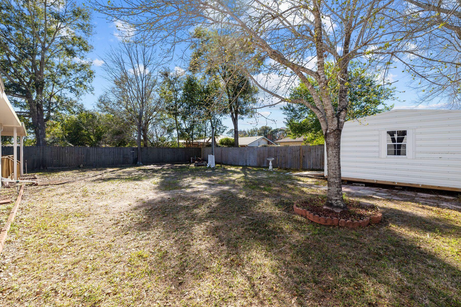 46 NW Reed Place