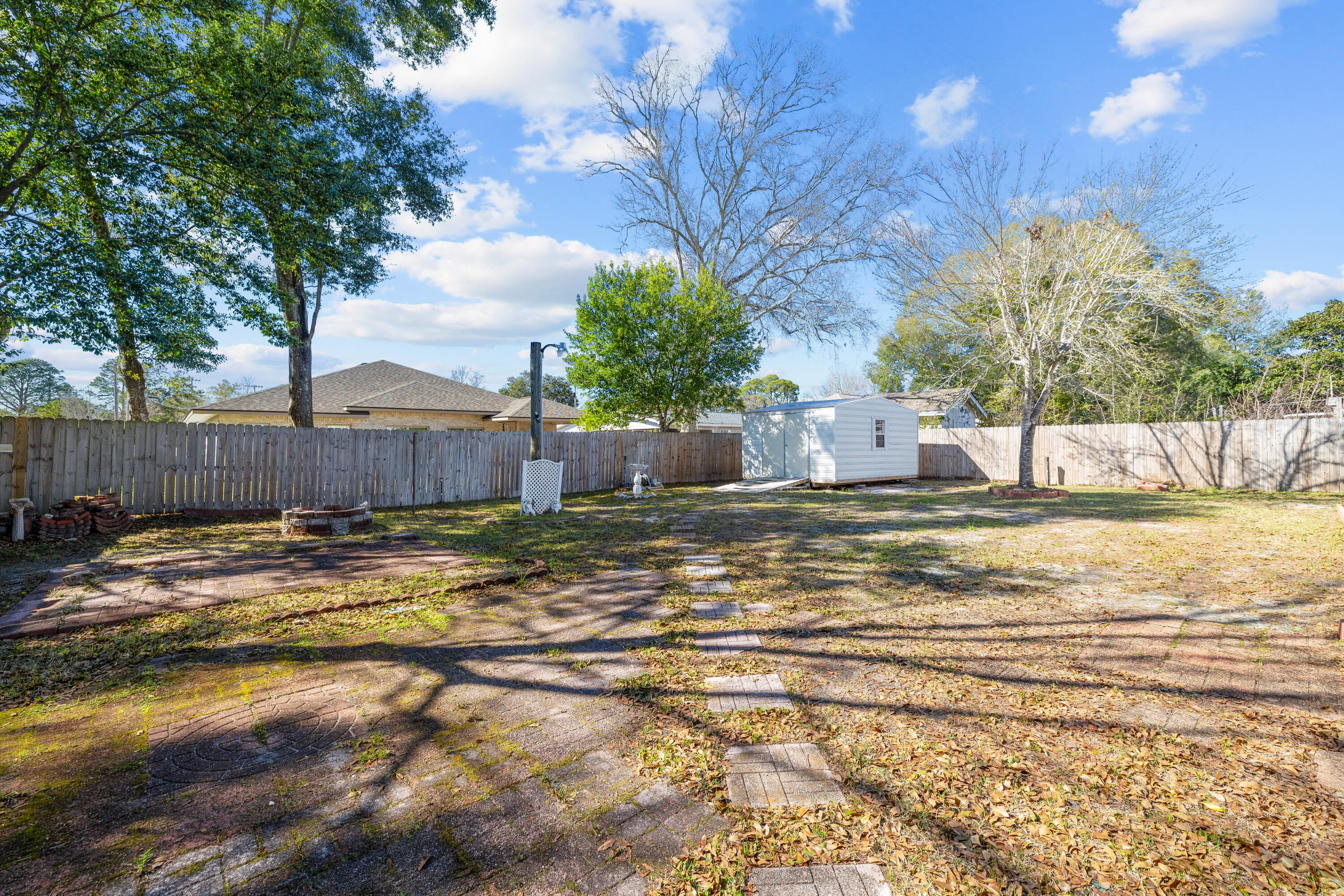 46 NW Reed Place