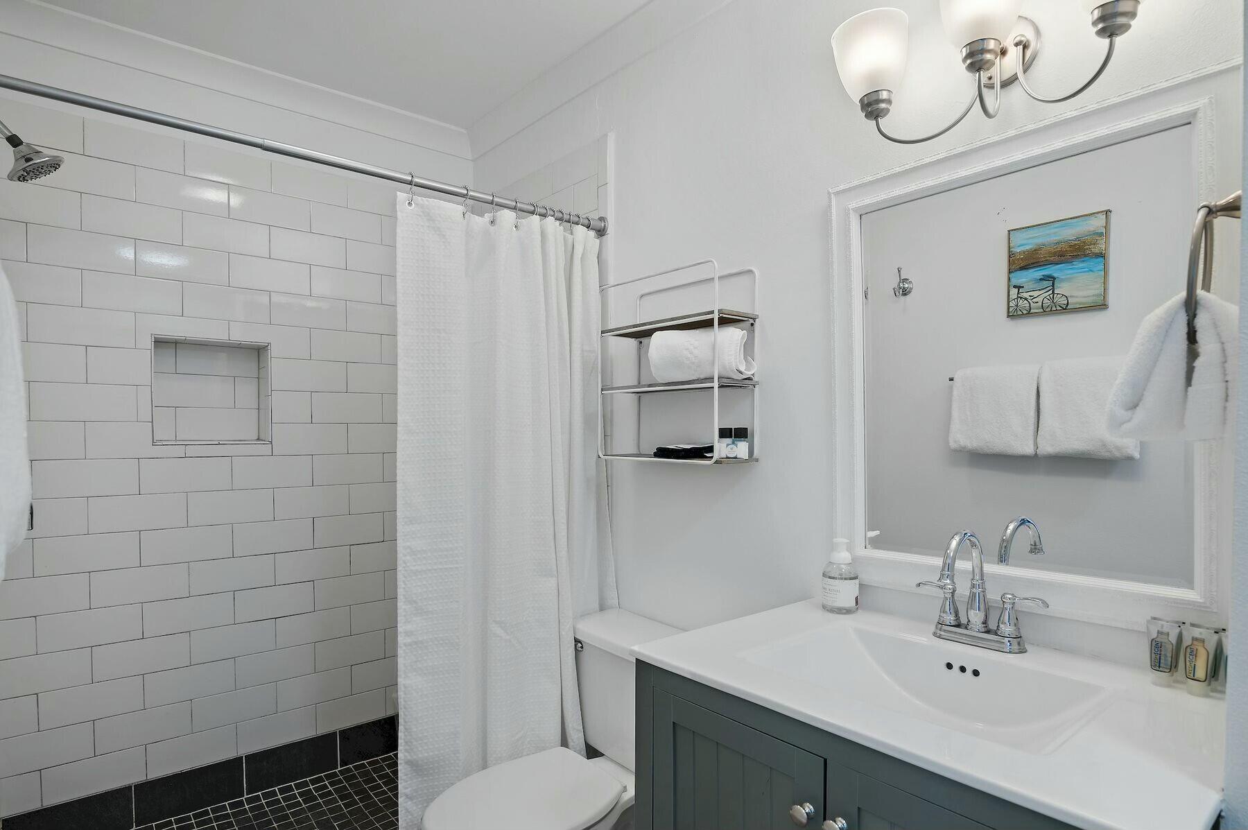 11 Beachside Drive, 423