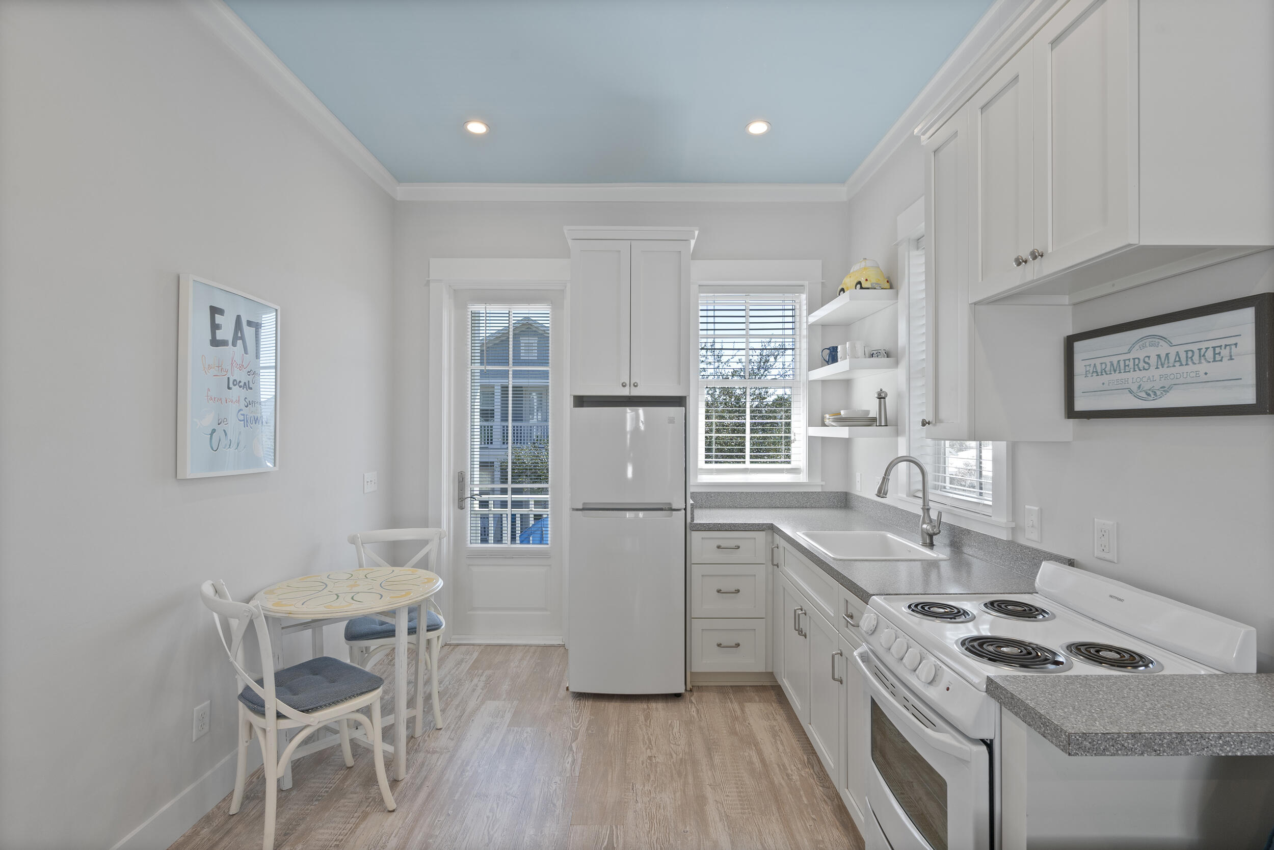85 Gulfview Way