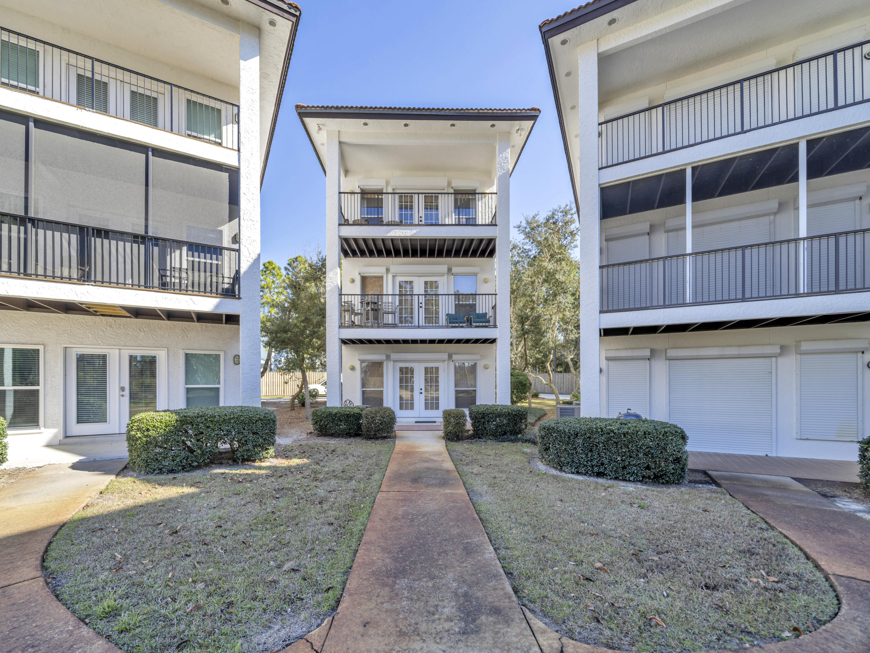 90 Mar-A-Lago Boulevard, UNIT 4