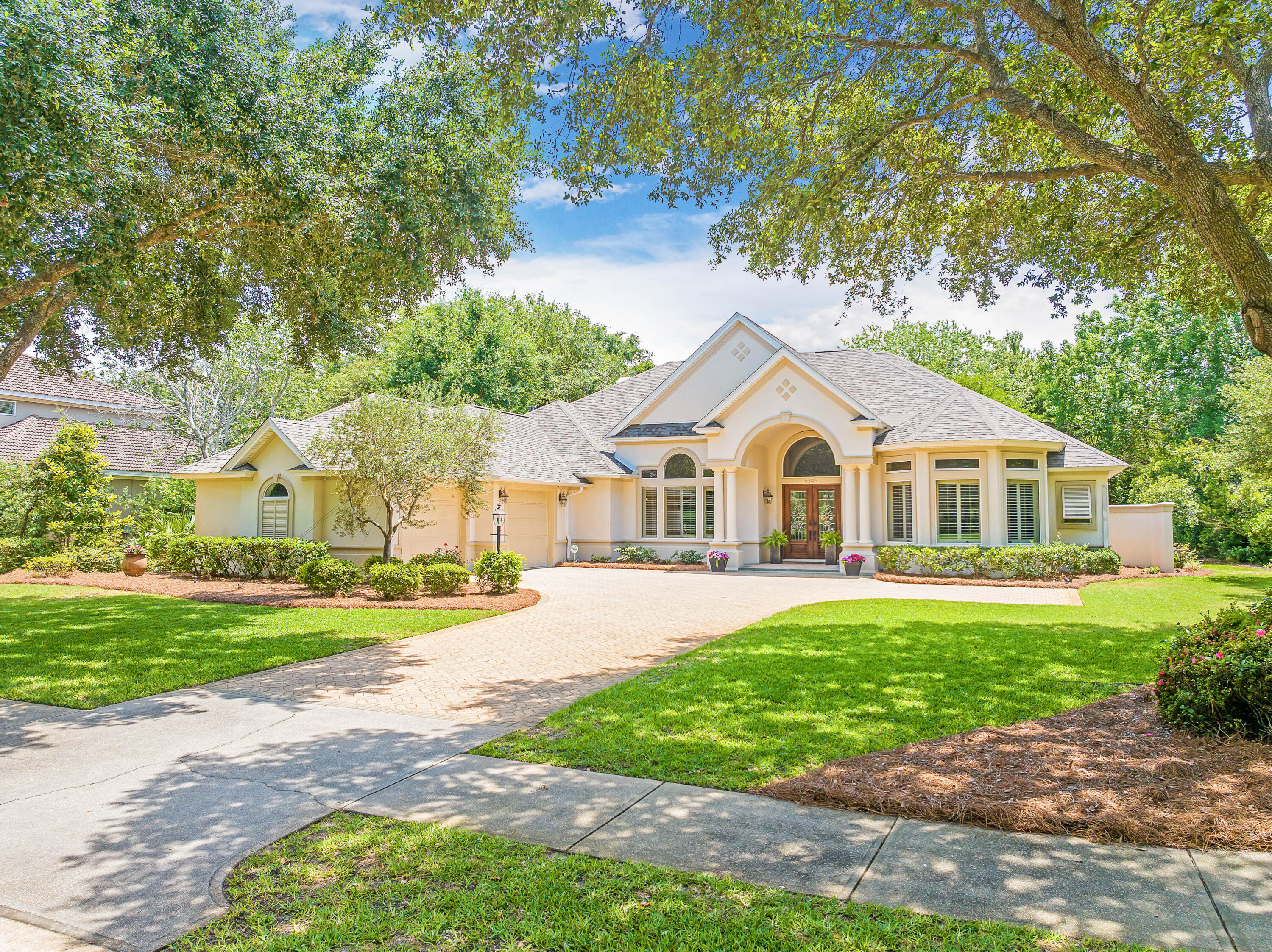 6345 Augusta Cove