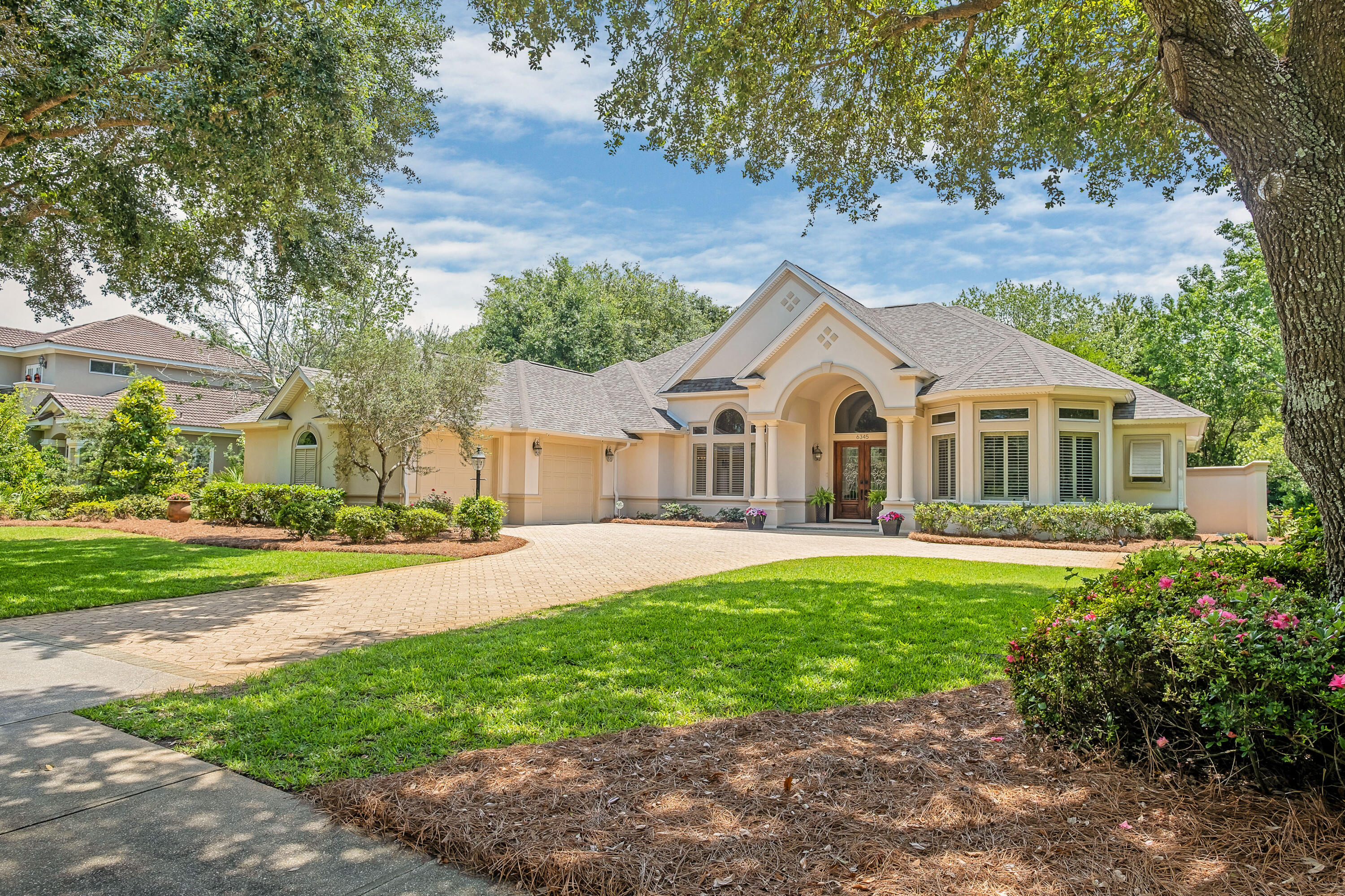 6345 Augusta Cove