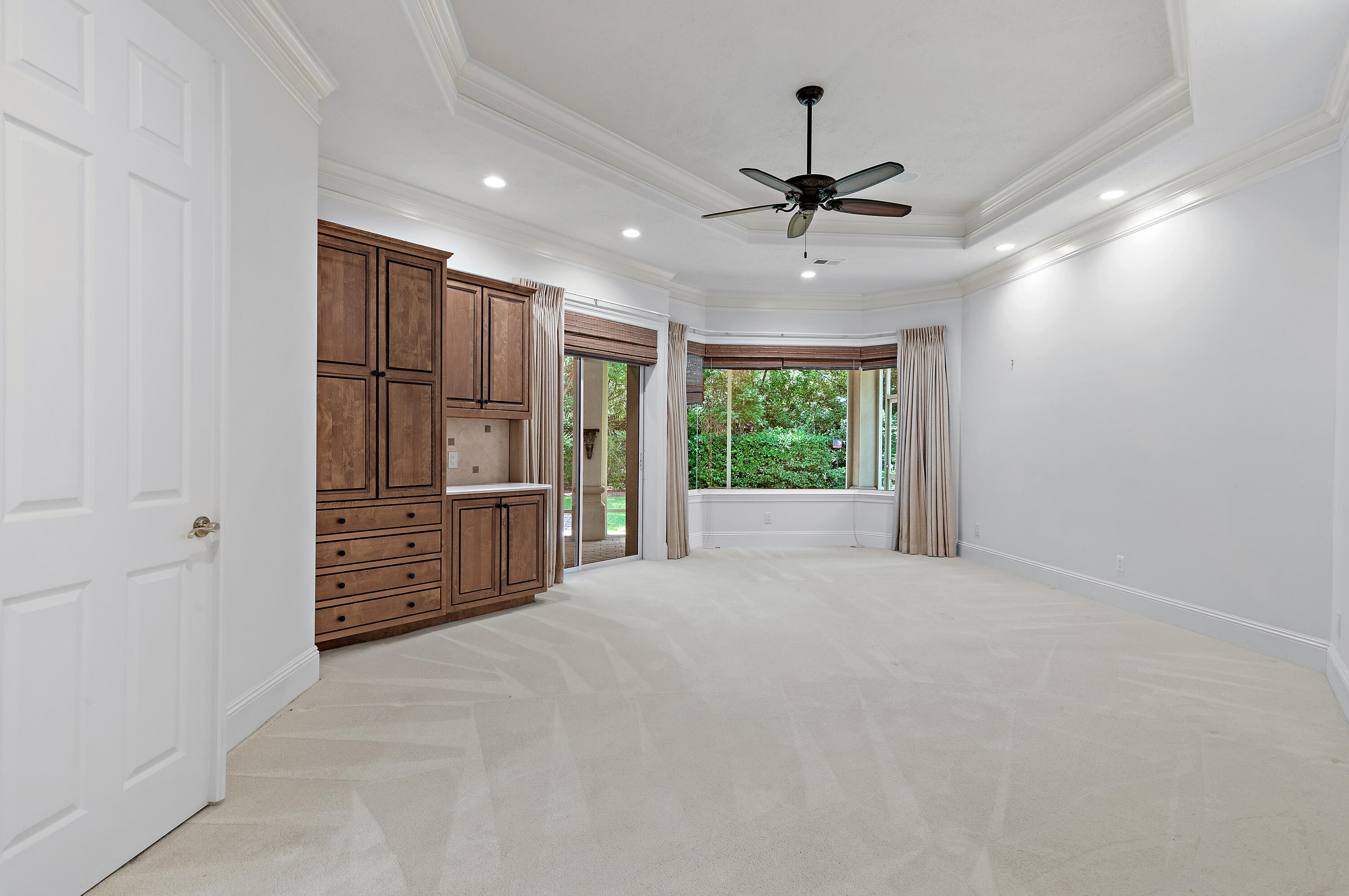 6345 Augusta Cove