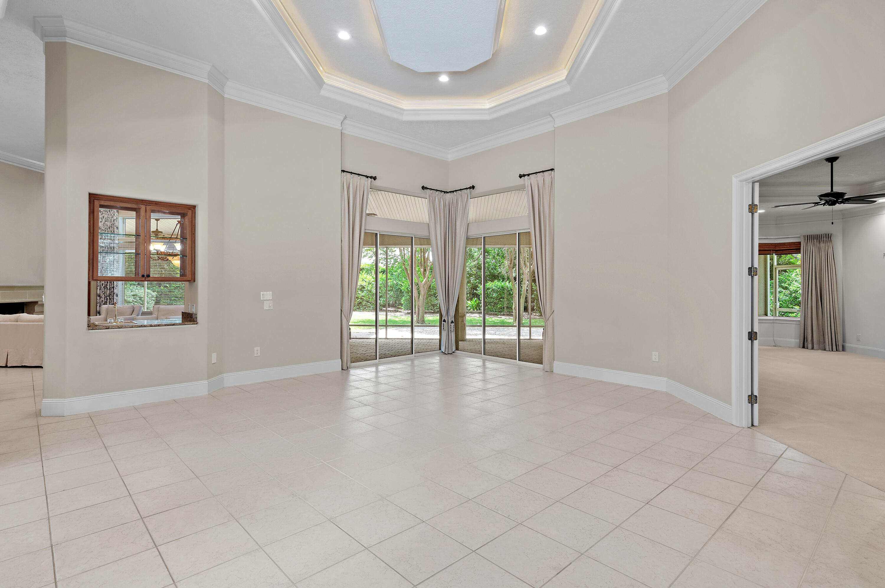 6345 Augusta Cove