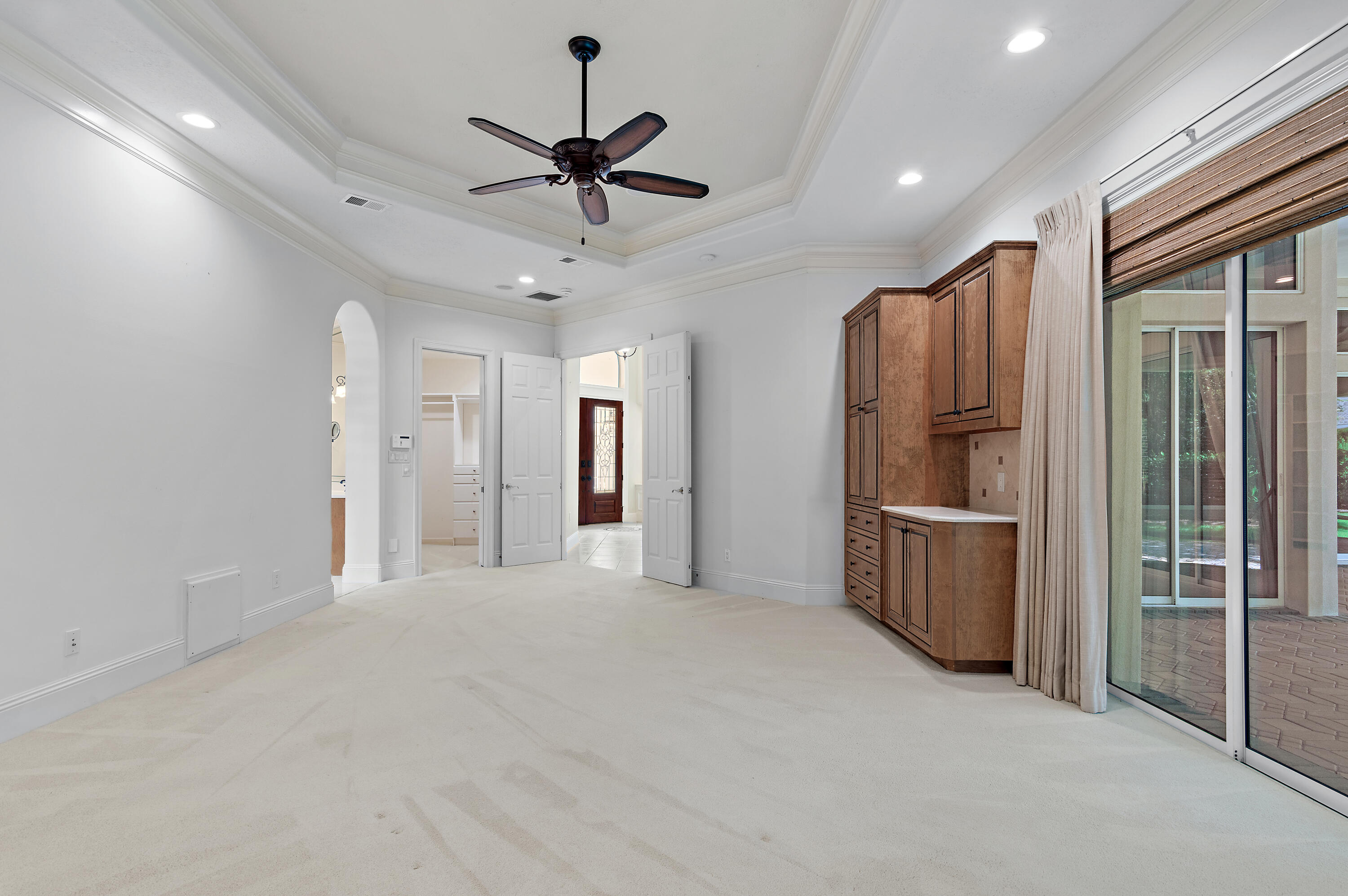 6345 Augusta Cove