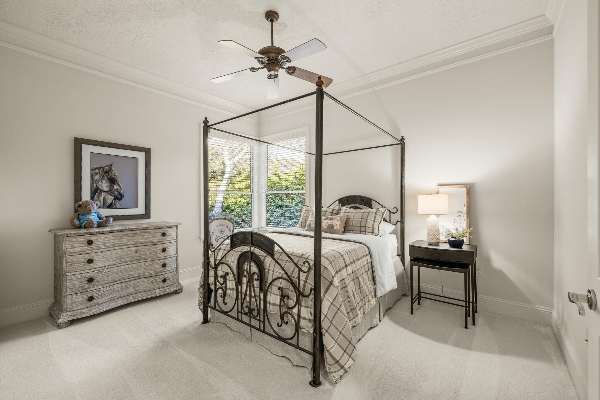 6345 Augusta Cove