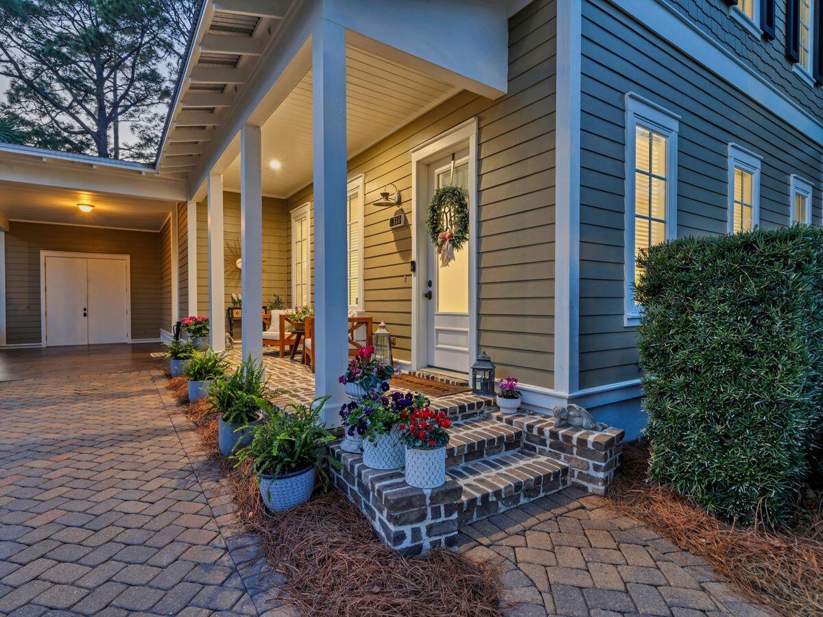 310 Carson Oaks Lane