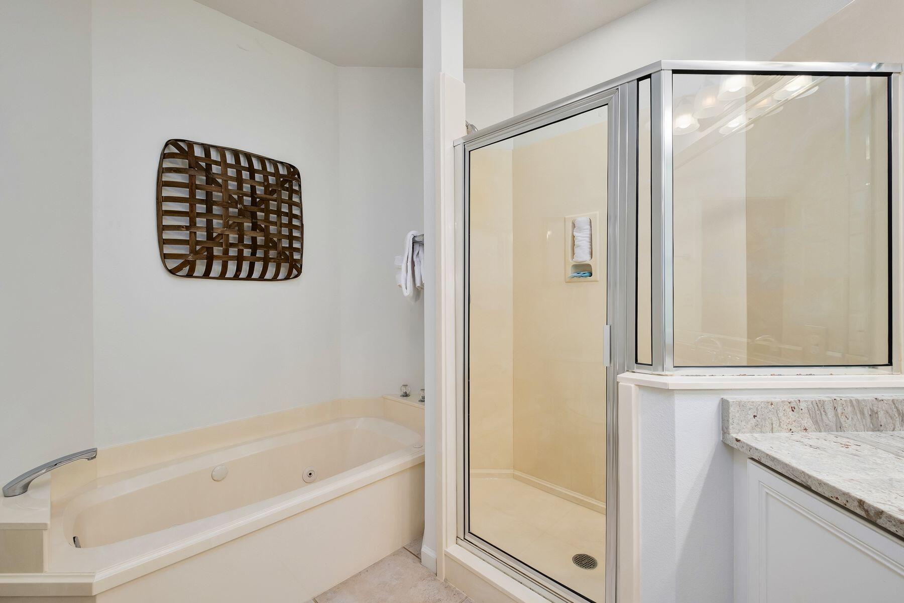 15 Chivas Lane, # 404A