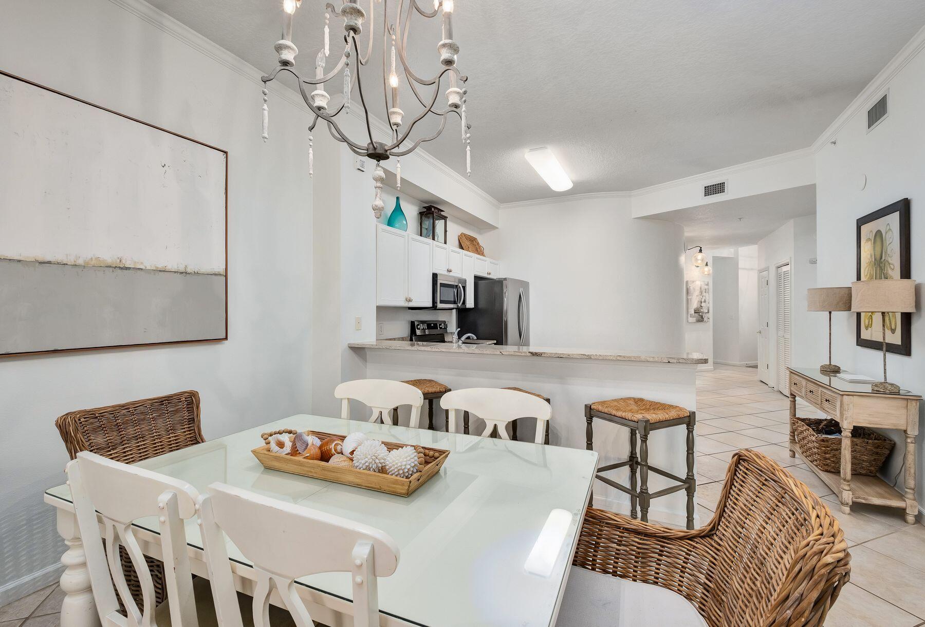 15 Chivas Lane, # 404A
