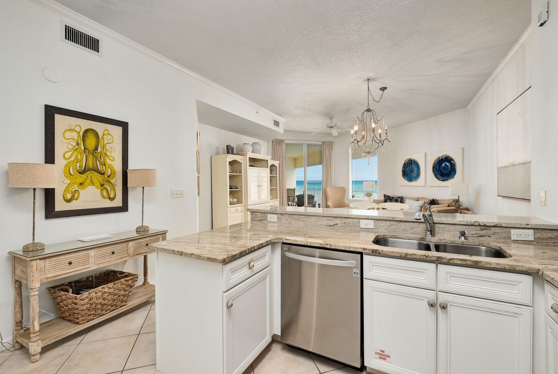 15 Chivas Lane, # 404A