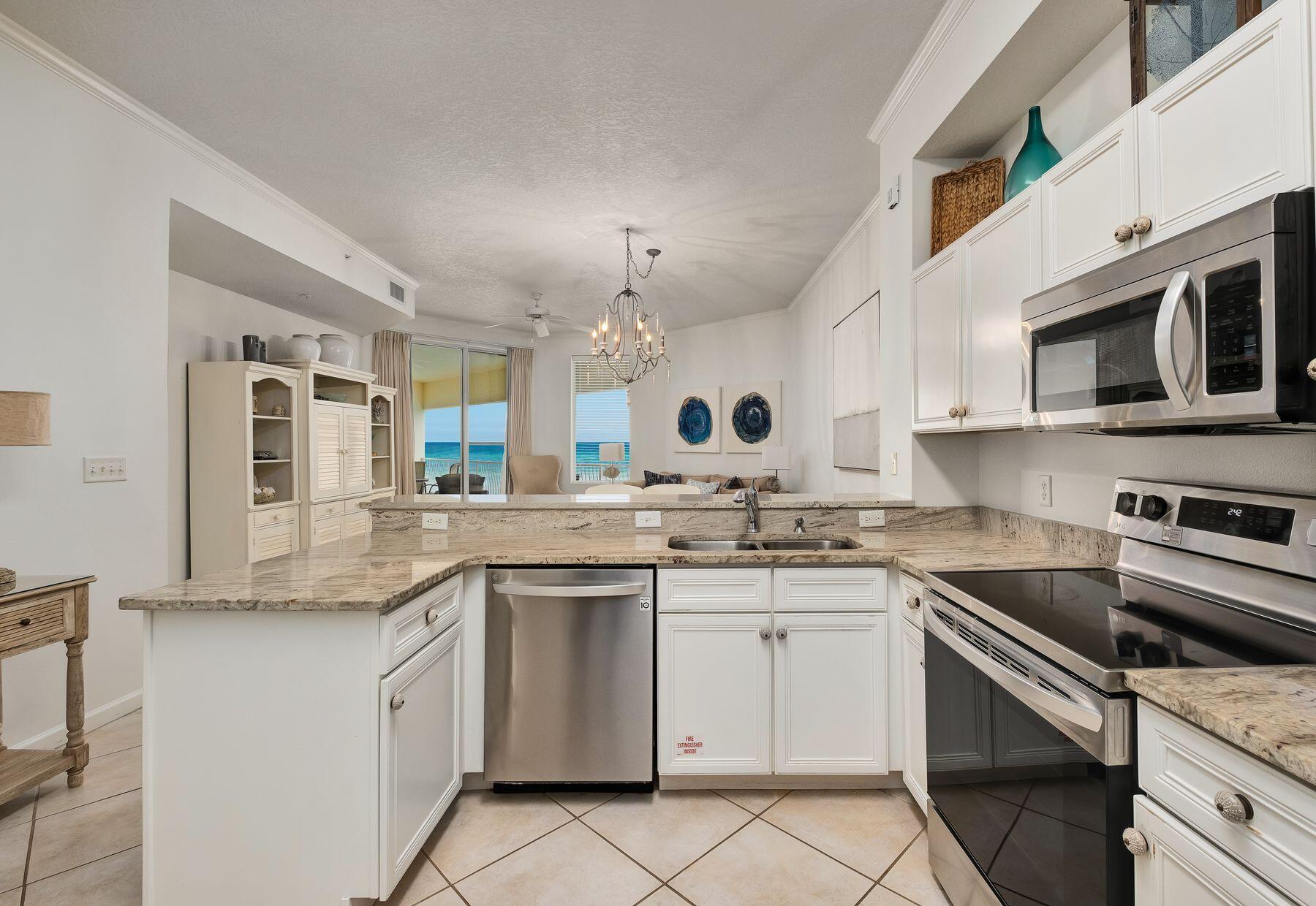 15 Chivas Lane, # 404A