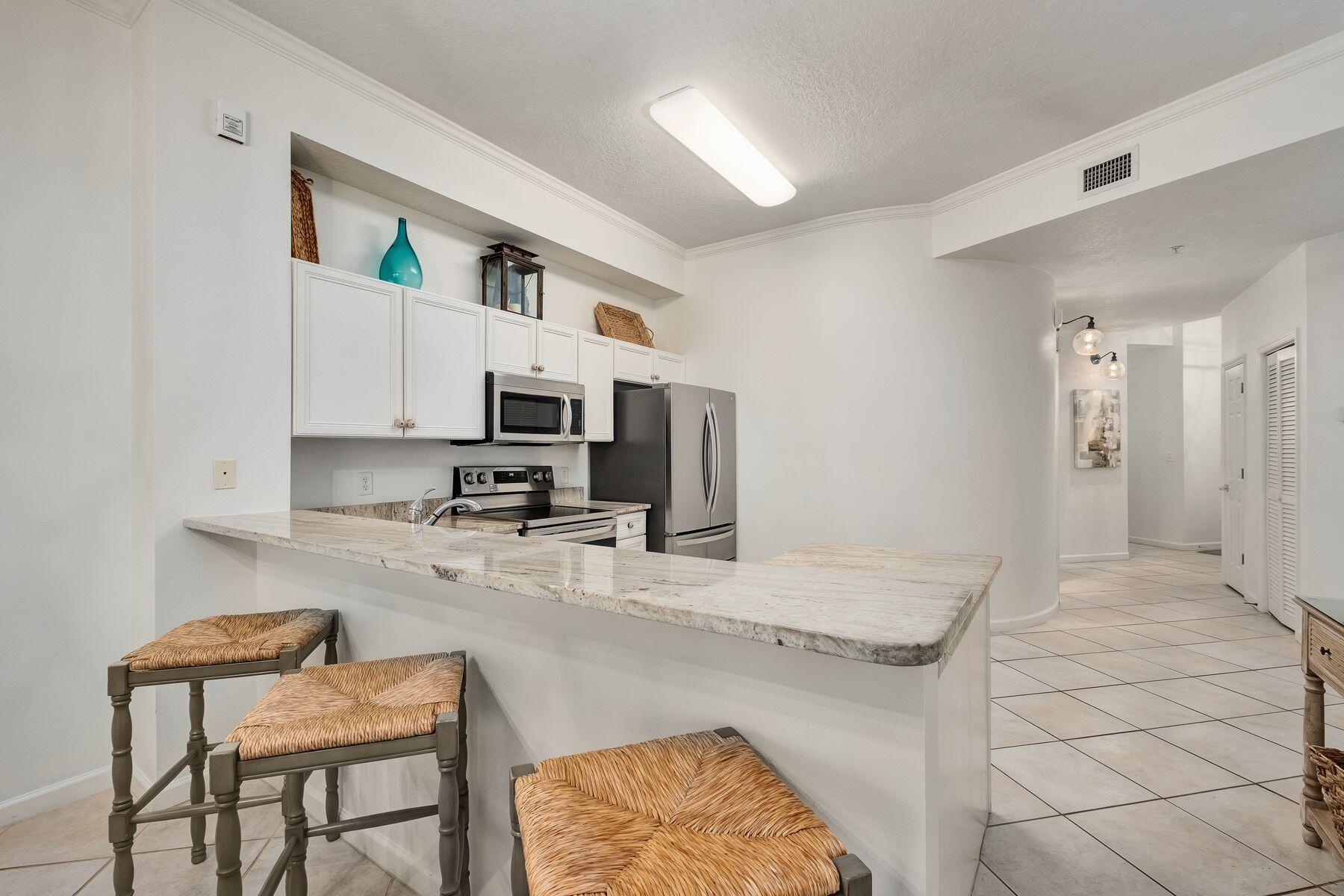 15 Chivas Lane, # 404A