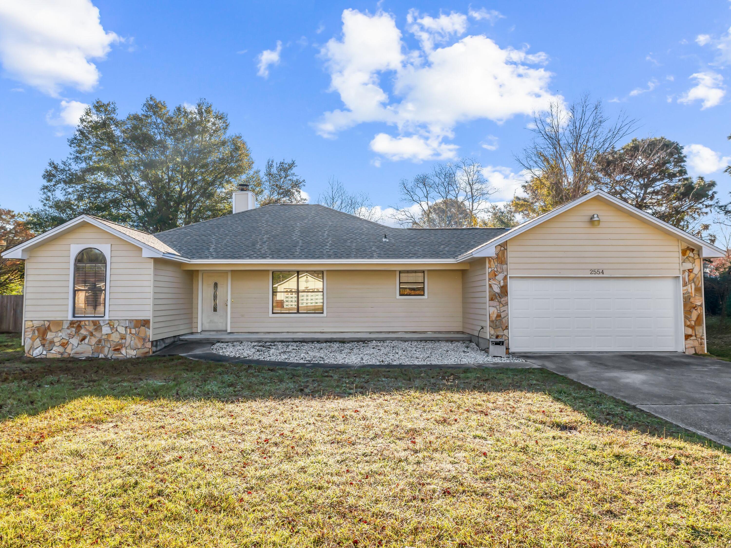 2554 Oleander Drive