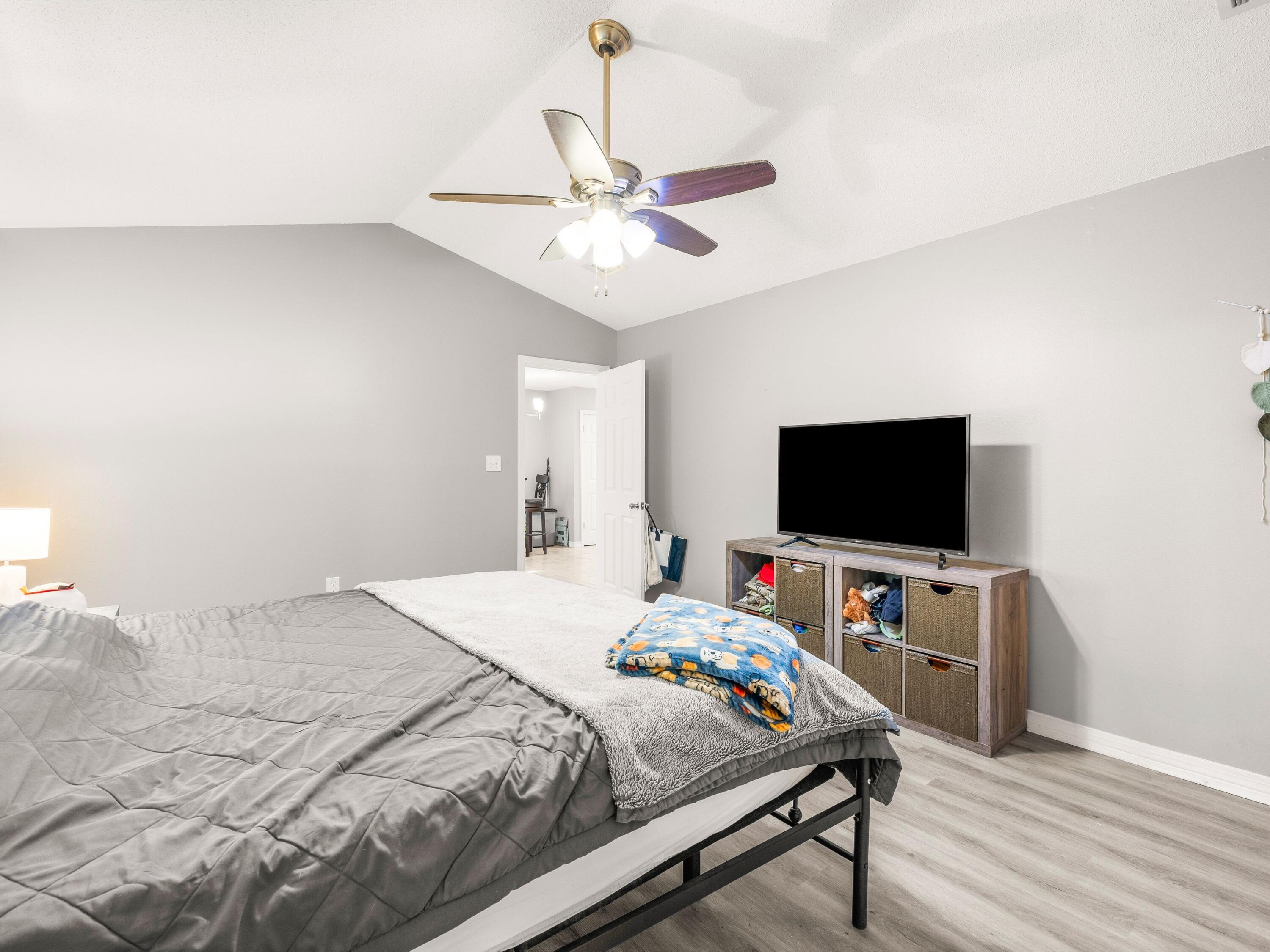 2554 Oleander Drive