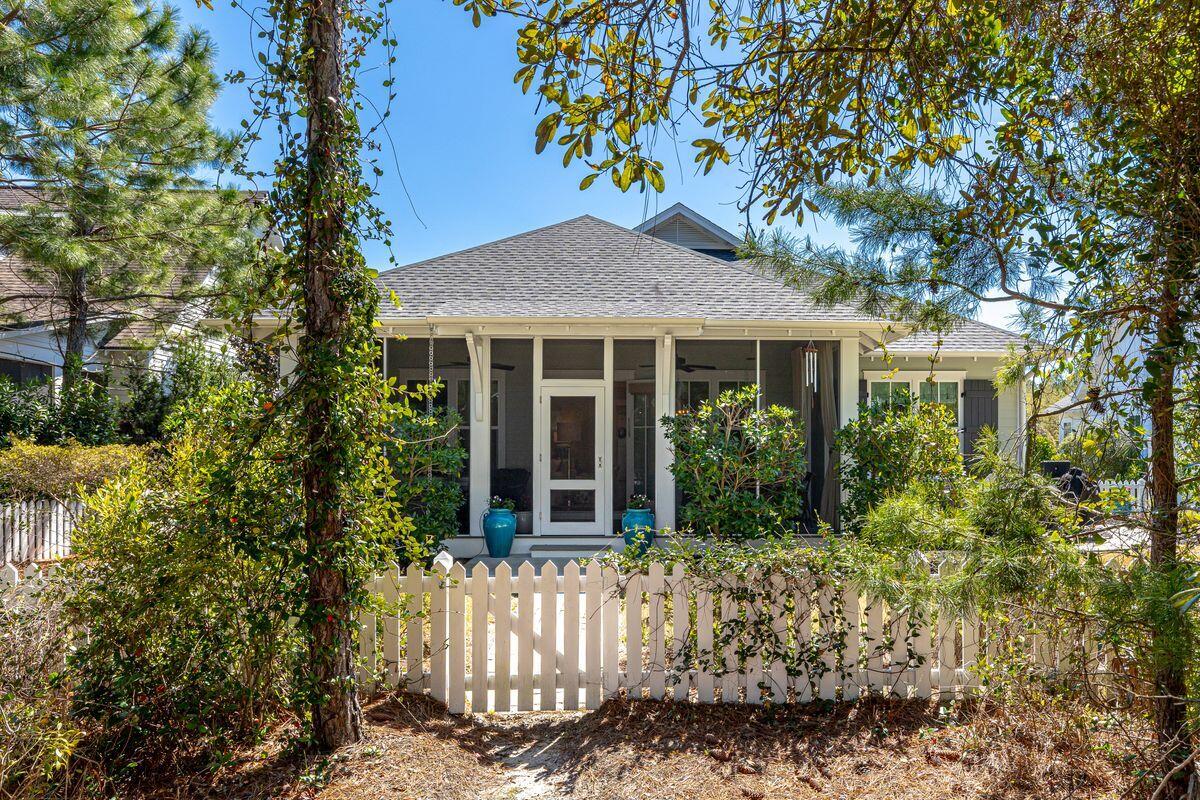 150 Medley Street