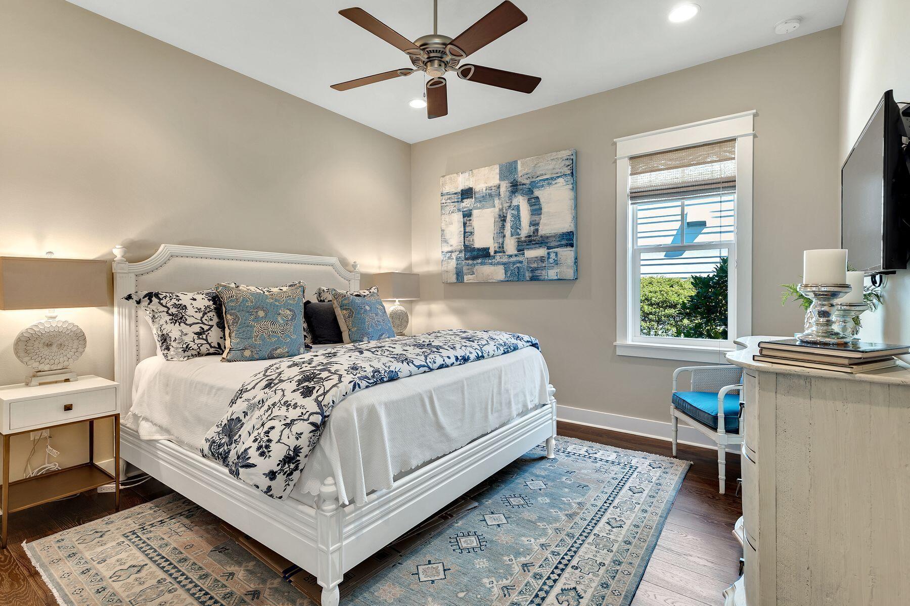 150 Medley Street