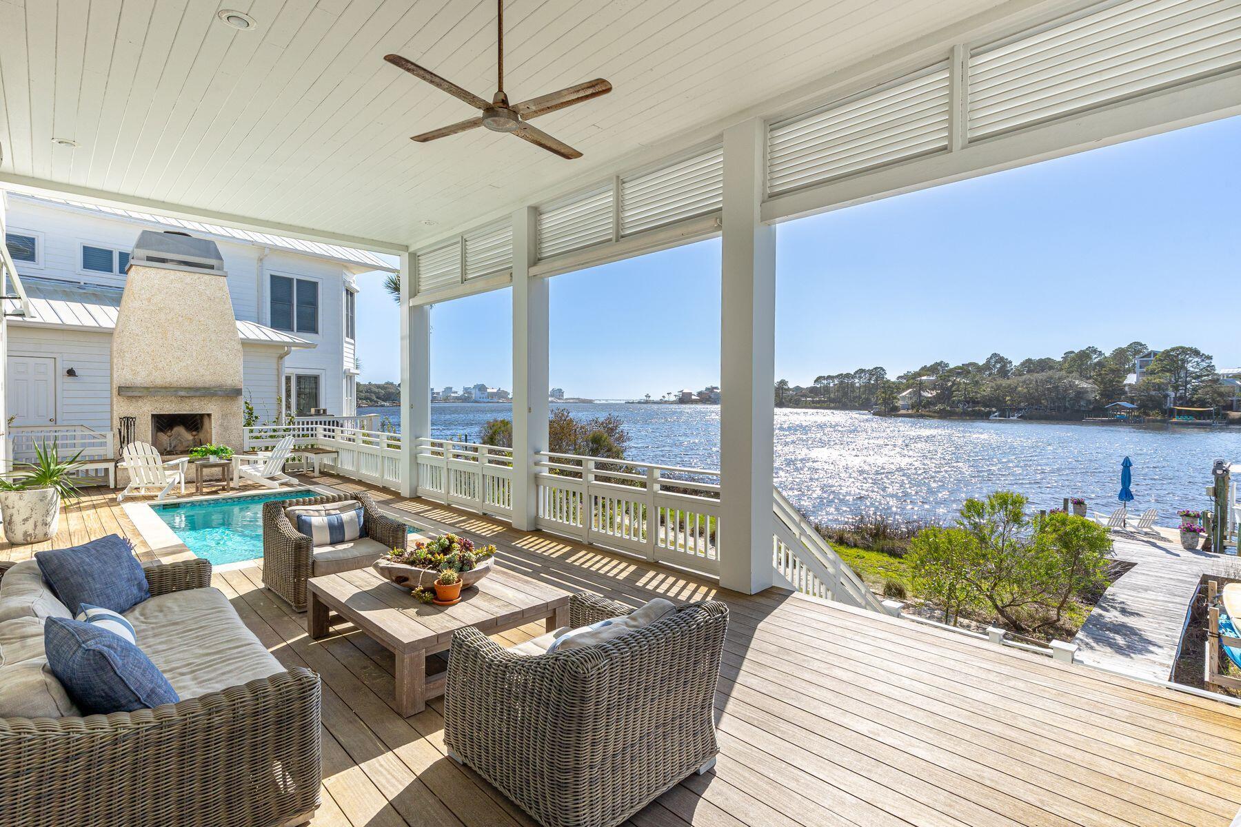 70 Lake Pointe Drive