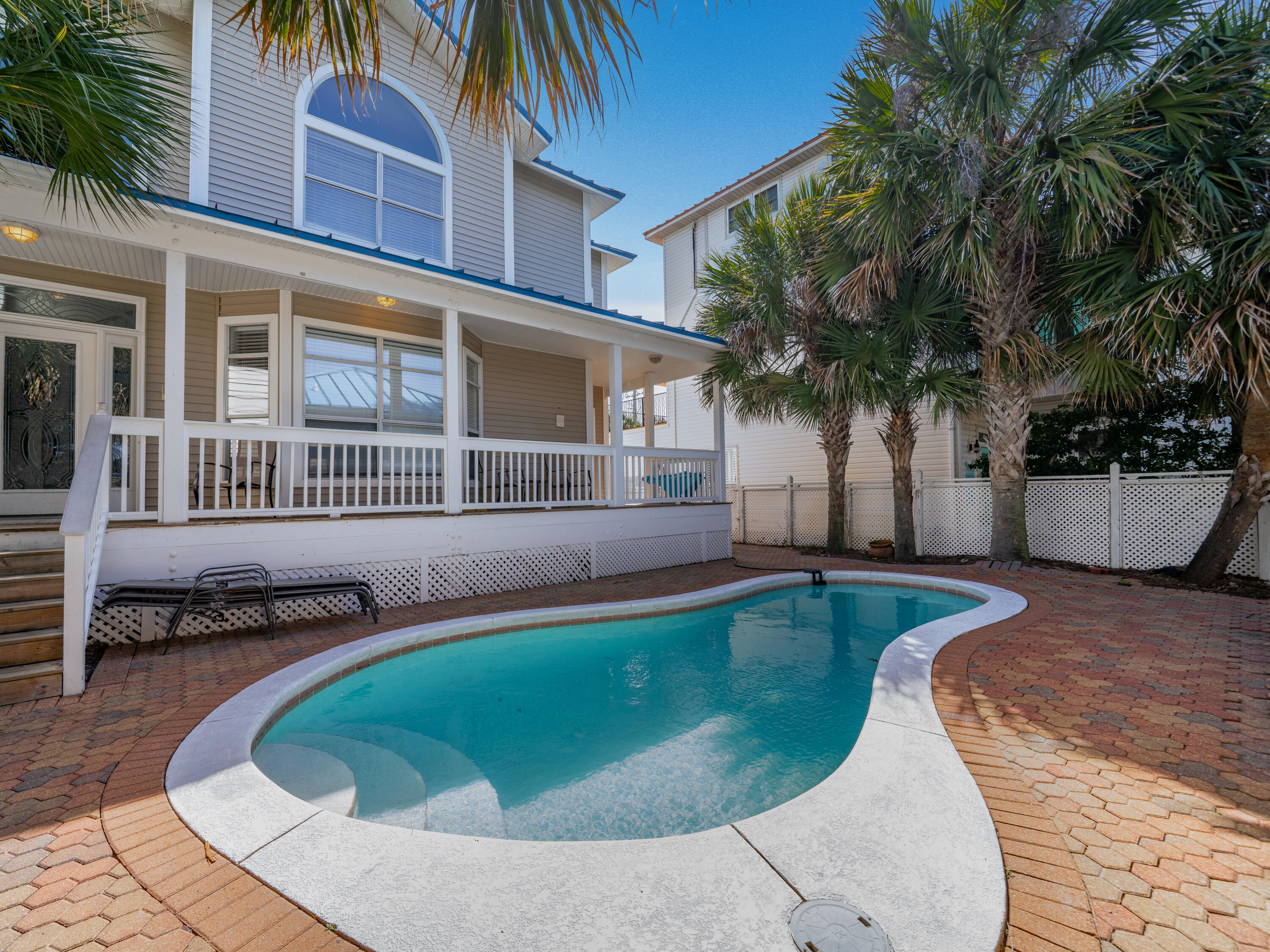 2719 Scenic Hwy 98