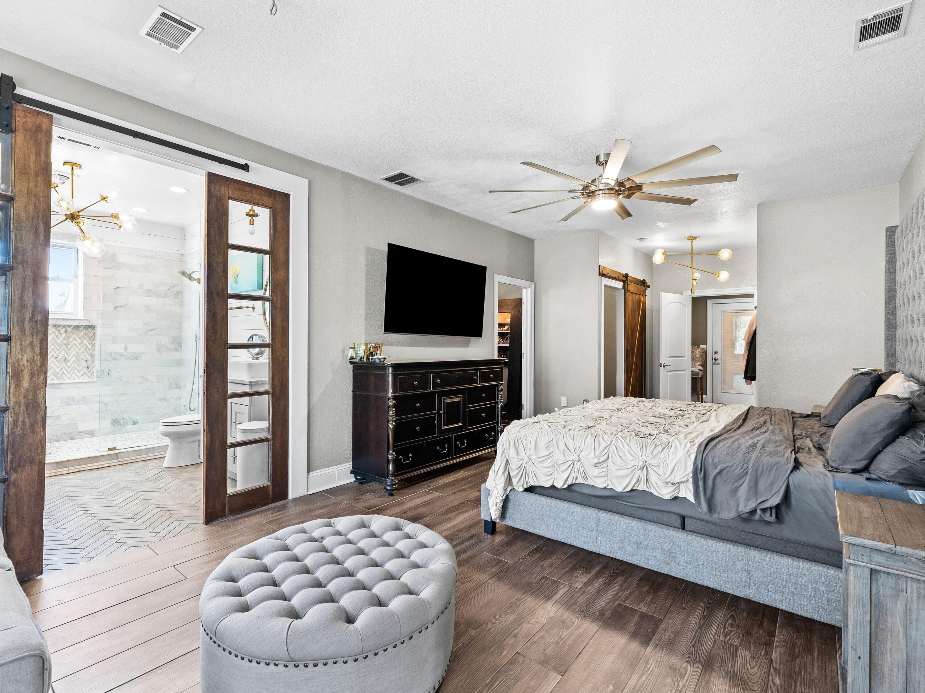 86 River Circle