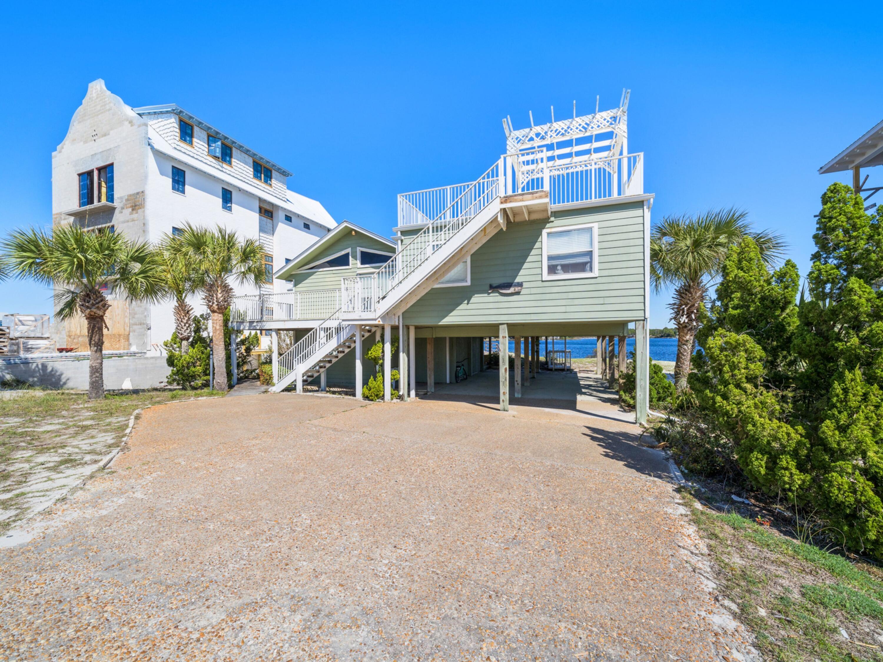108 San Roy Road