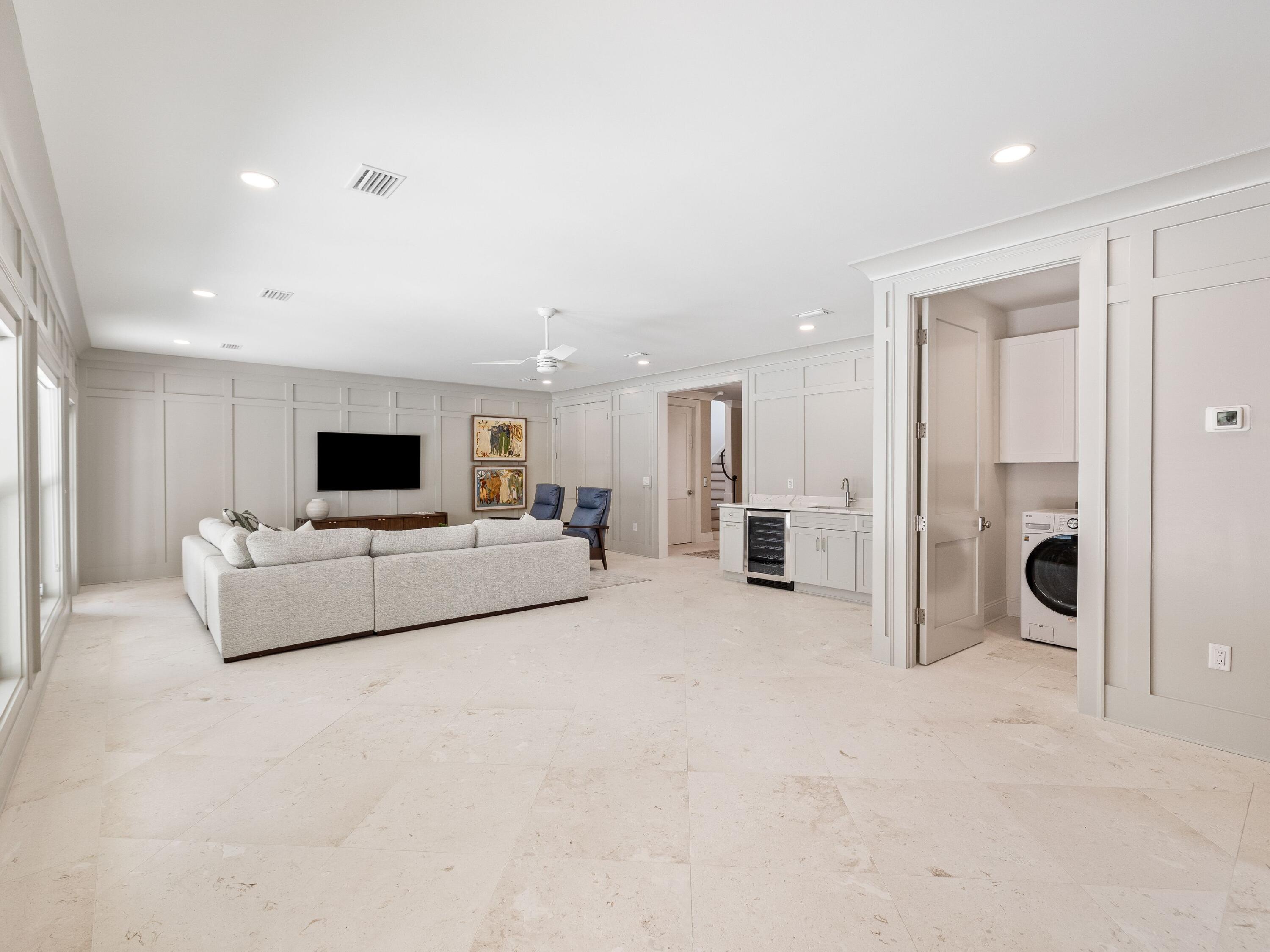 41 Martha's Lane