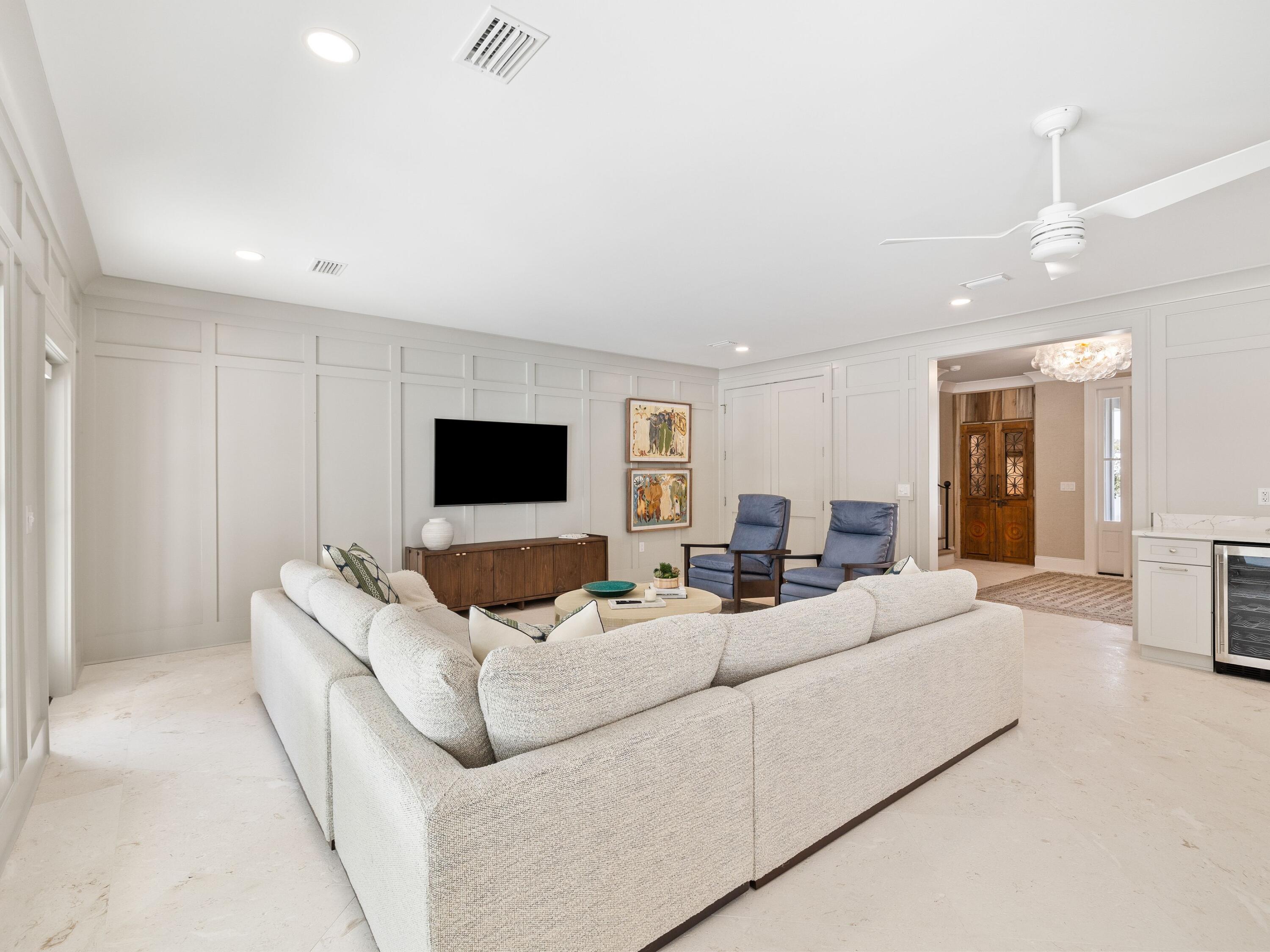 41 Martha's Lane