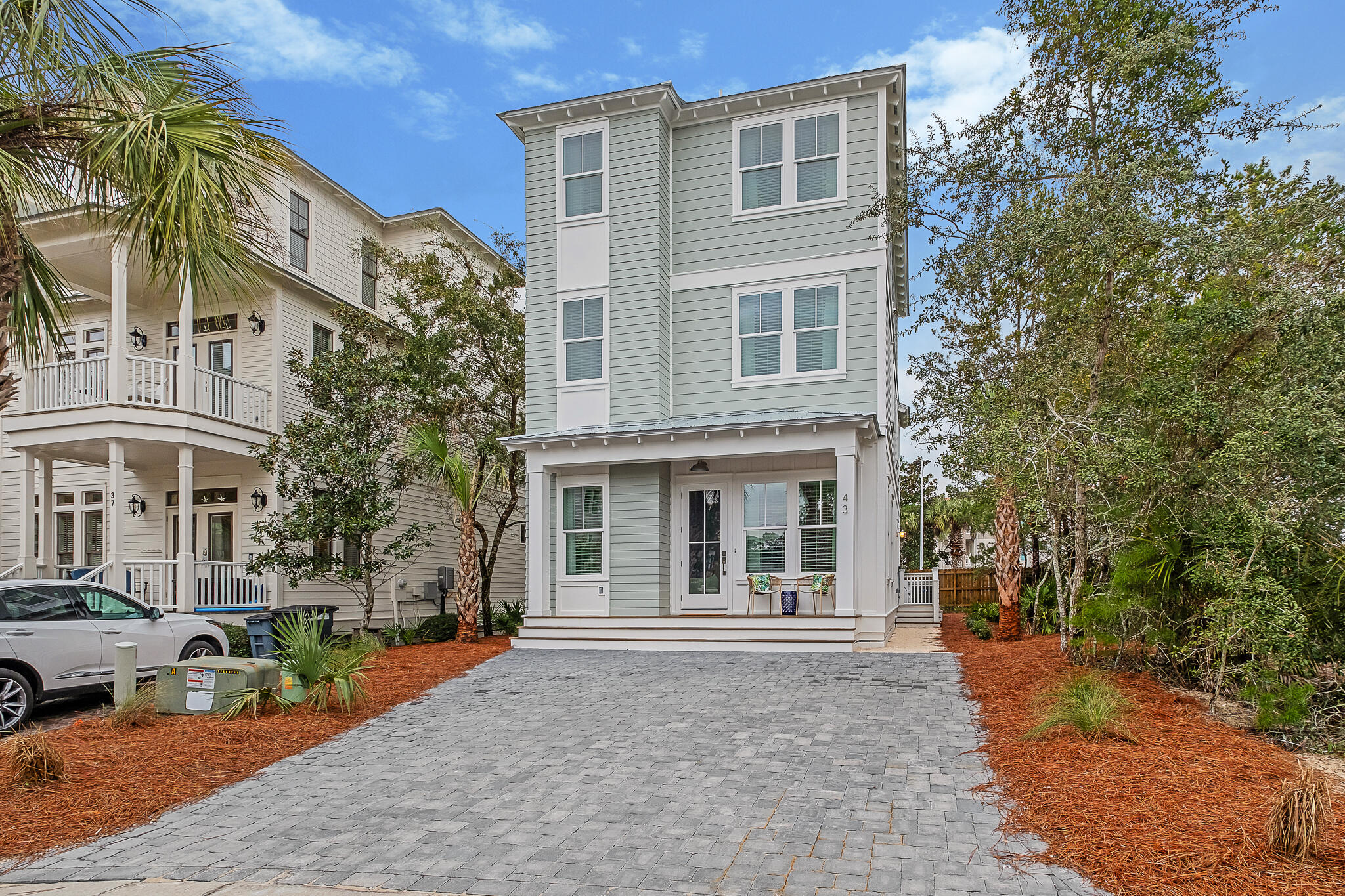 43 Sawgrass Lane