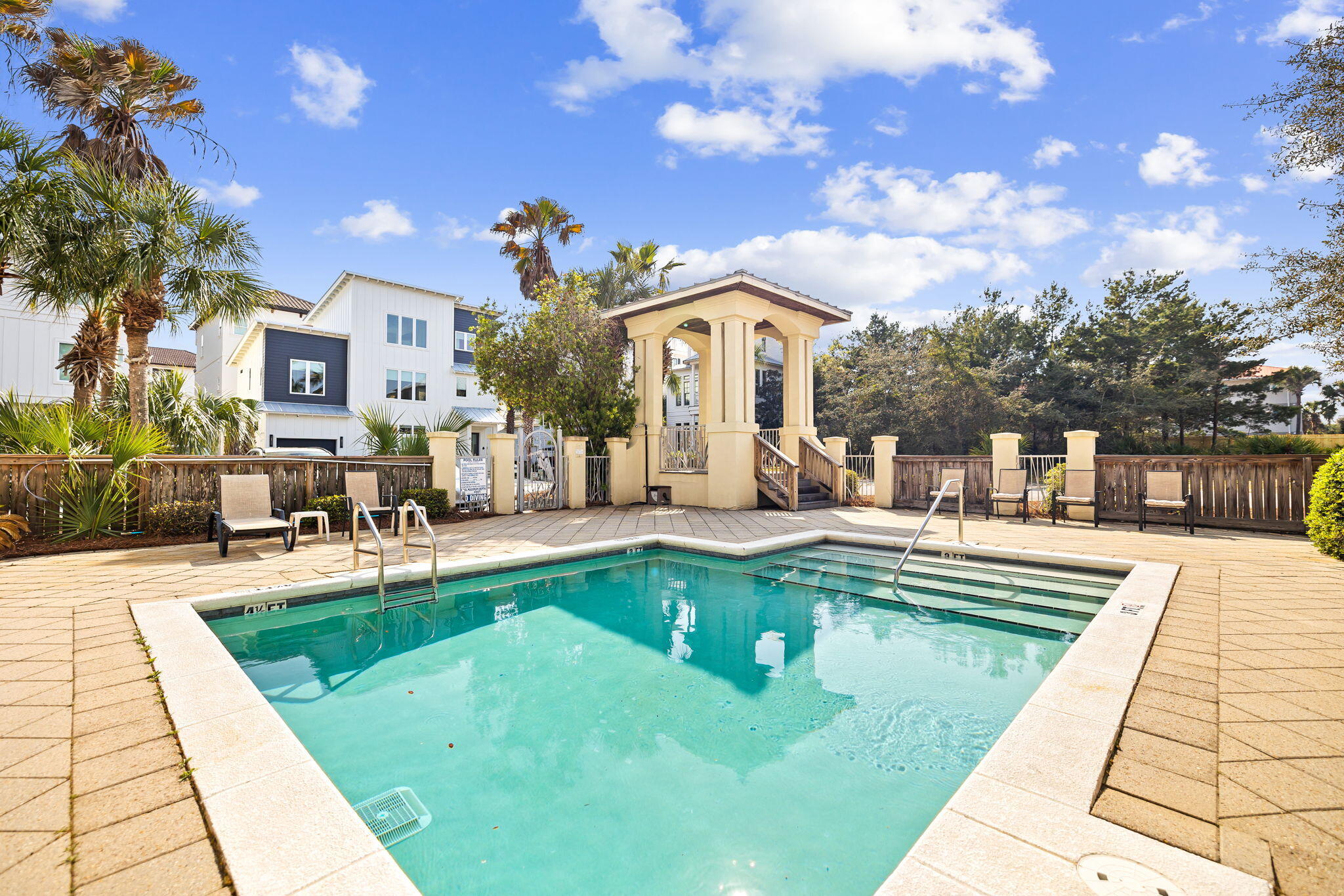 43 Sawgrass Lane