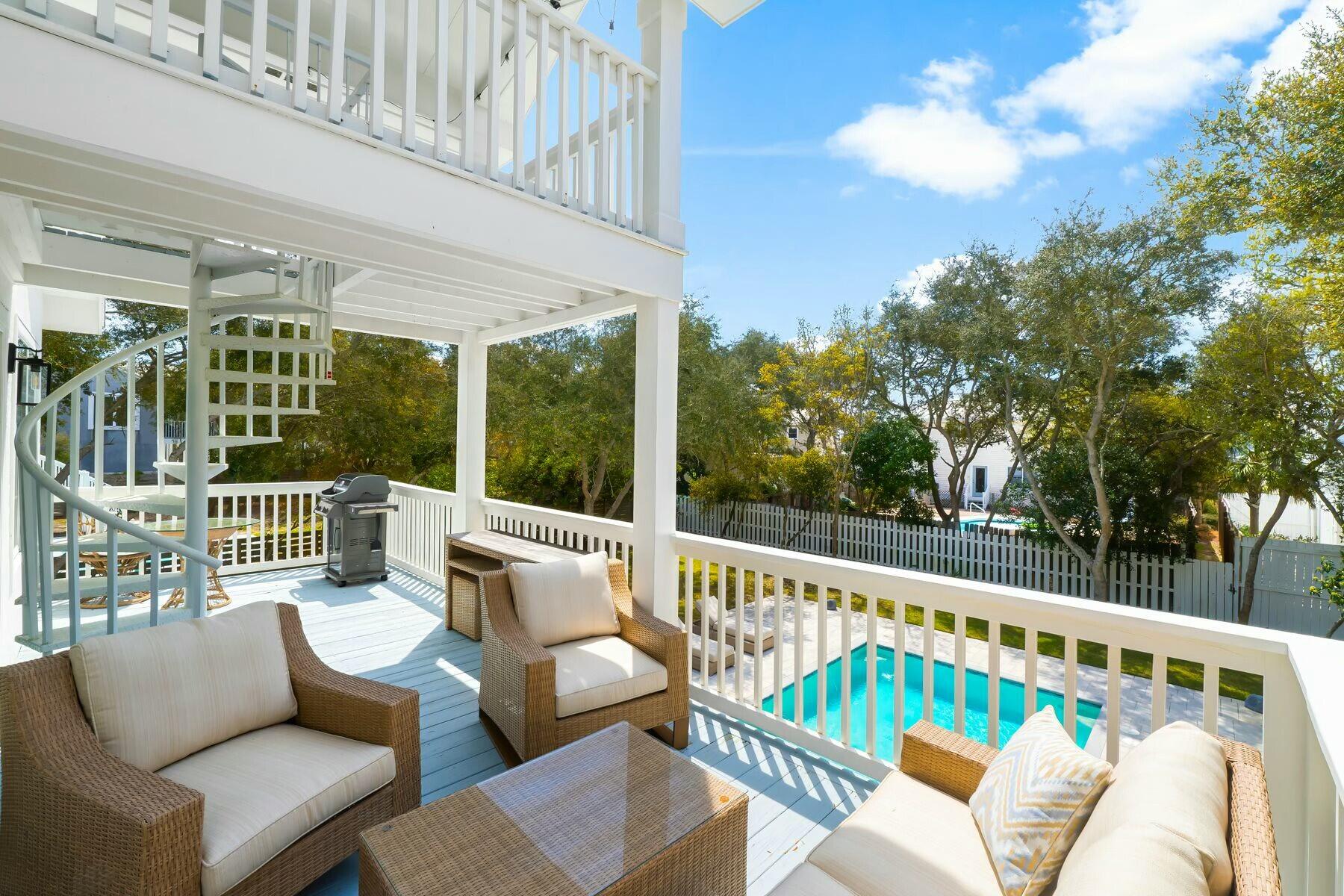 24 Seabreeze Circle