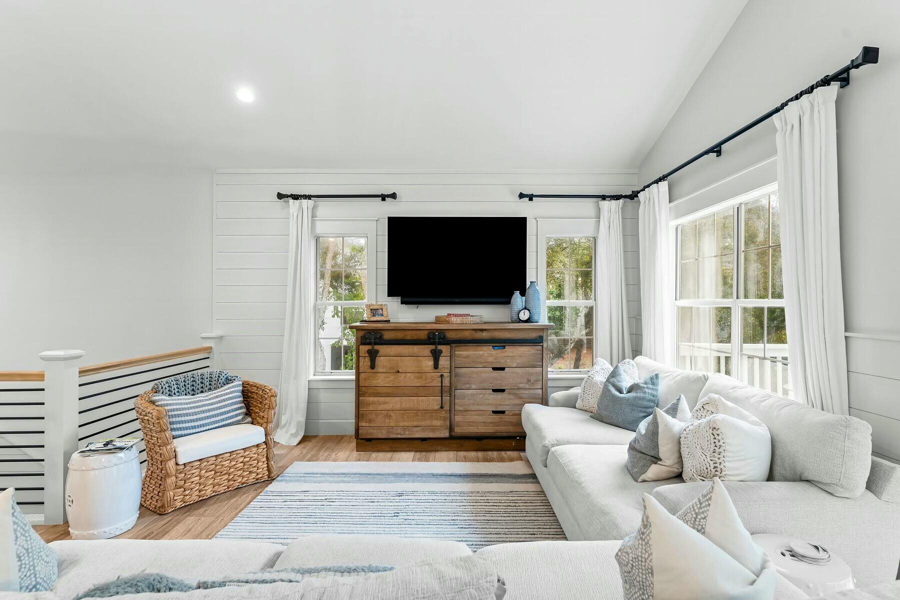 24 Seabreeze Circle