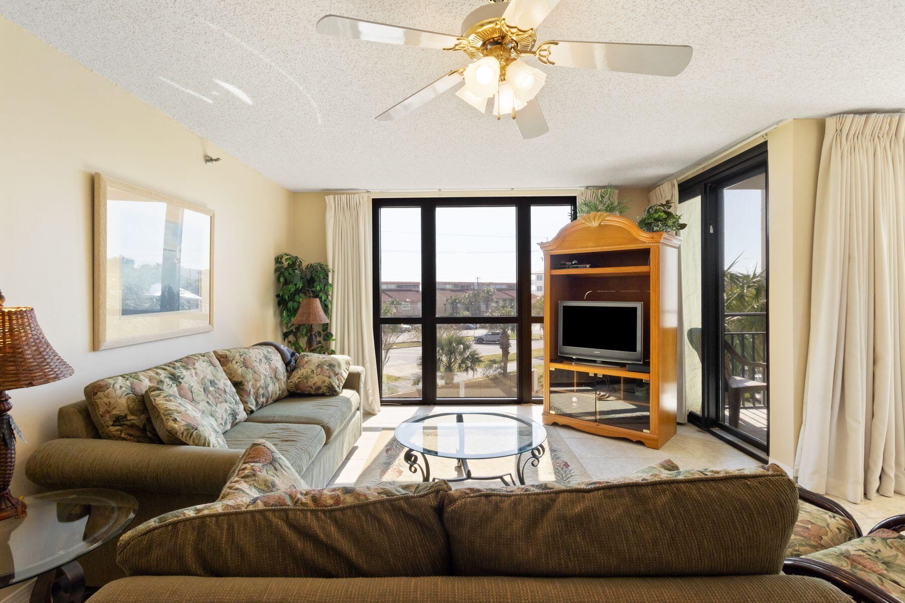3655 Scenic Hwy 98, 303A
