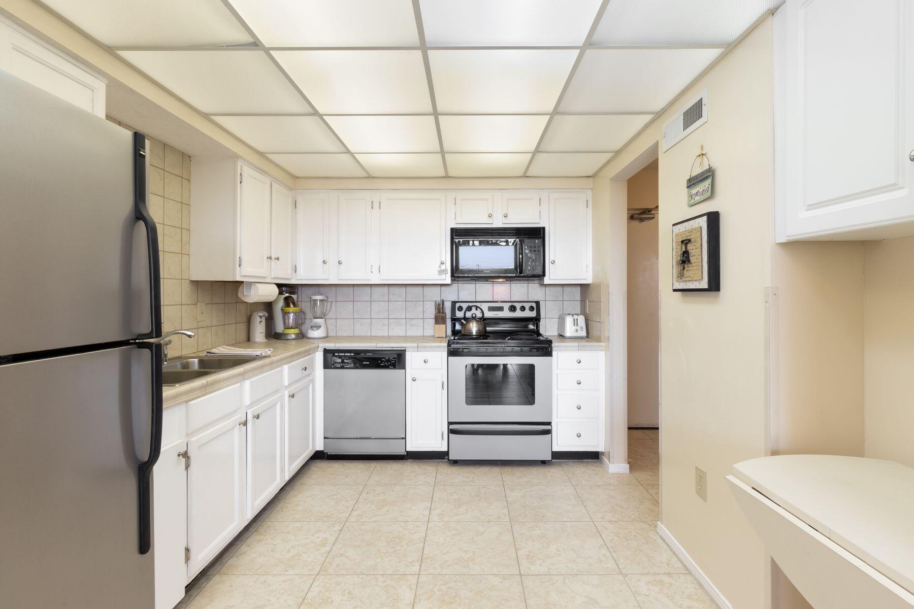 3655 Scenic Hwy 98, 303A