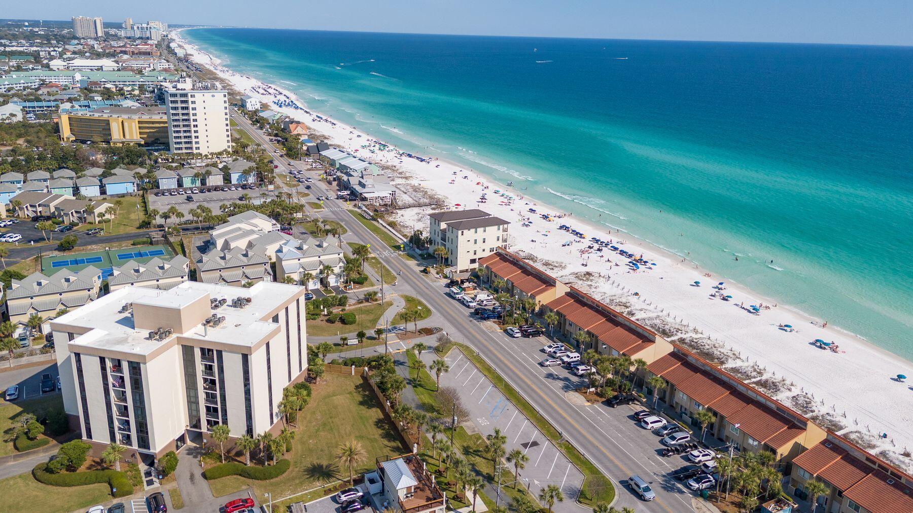 3655 Scenic Hwy 98, 303A