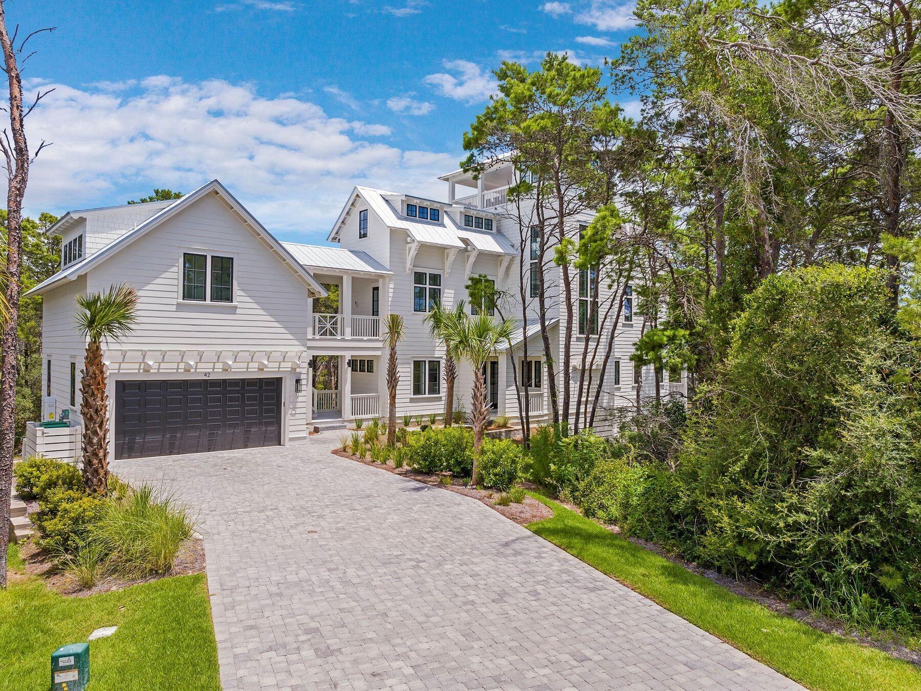 42 Grande Pointe Circle