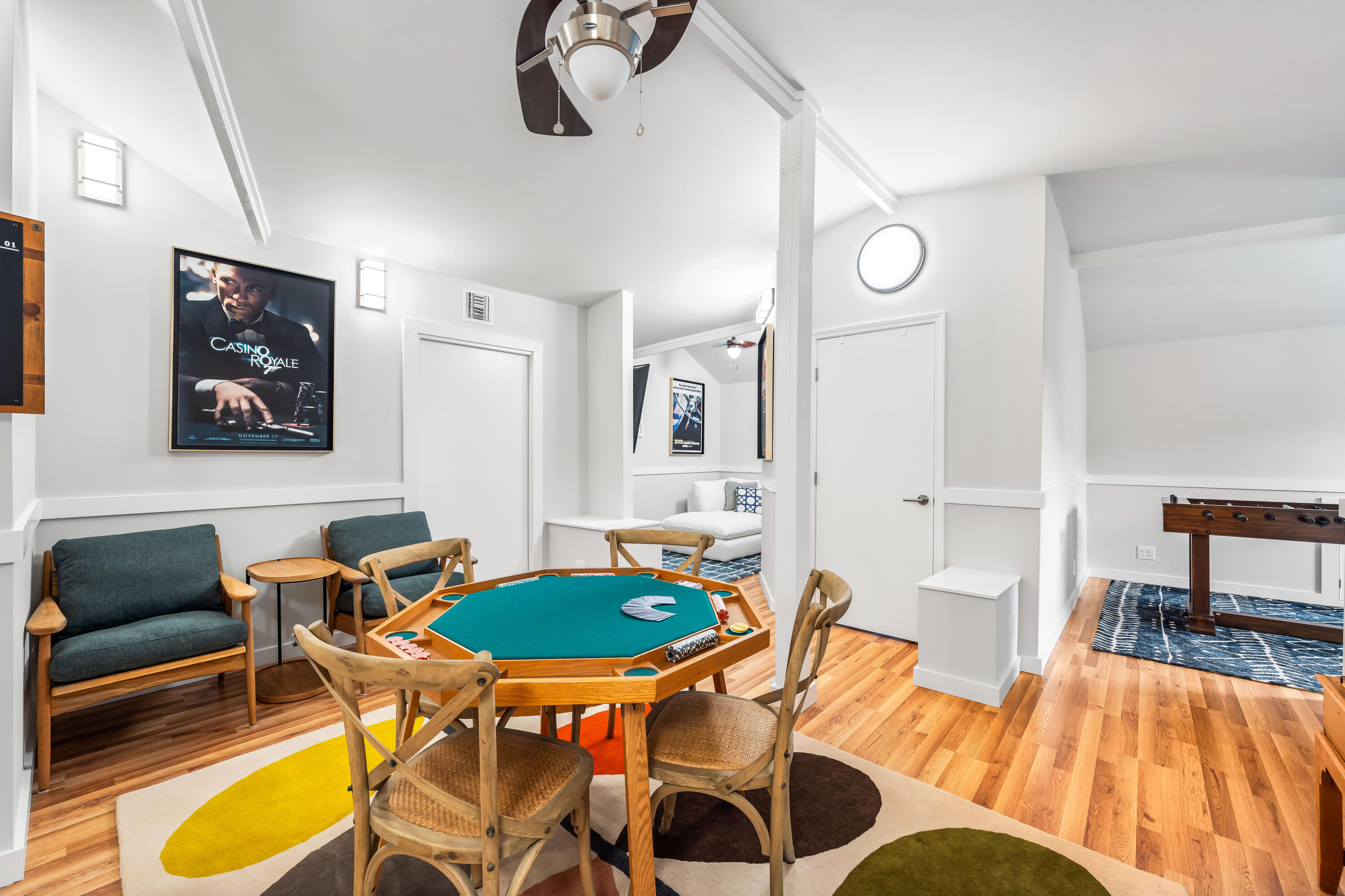 23 S Founders Lane