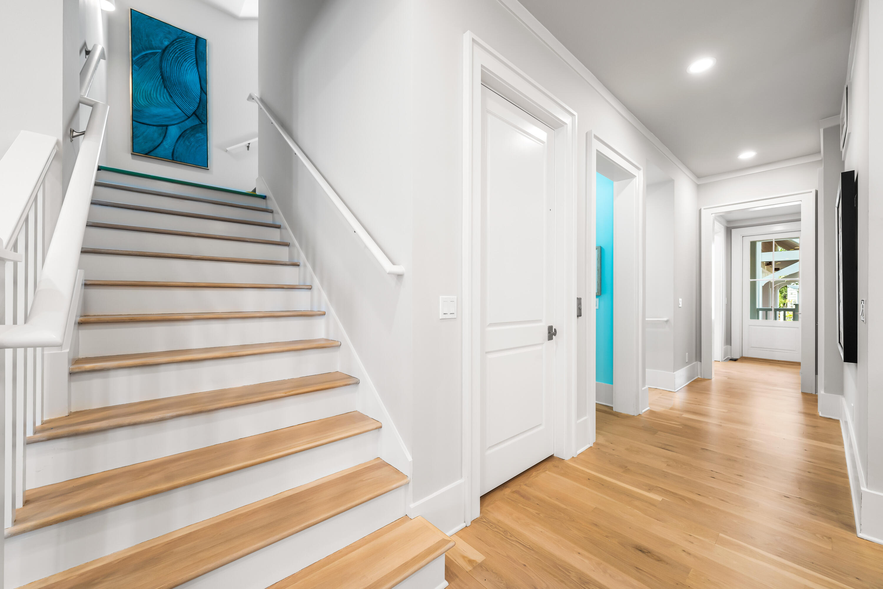 23 S Founders Lane