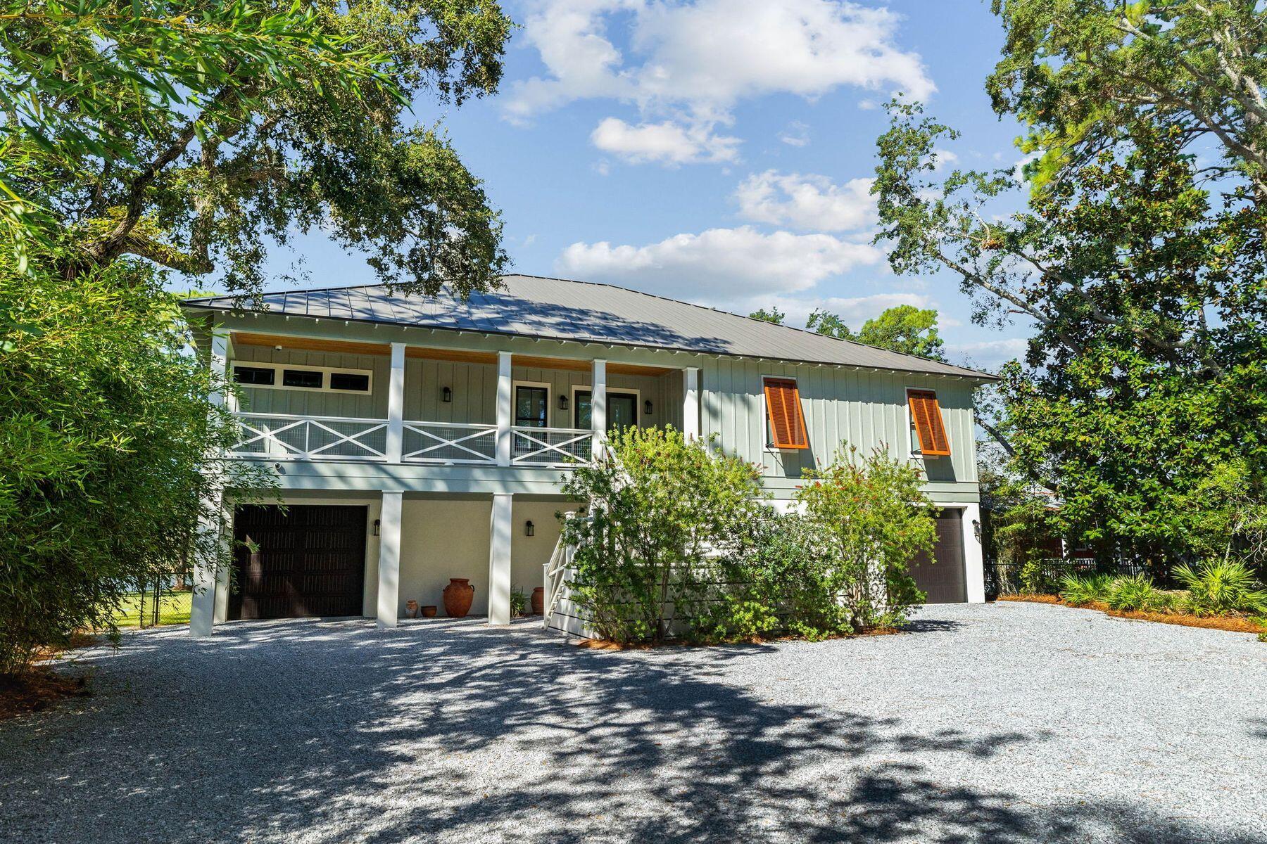 1475 W Hewett Road