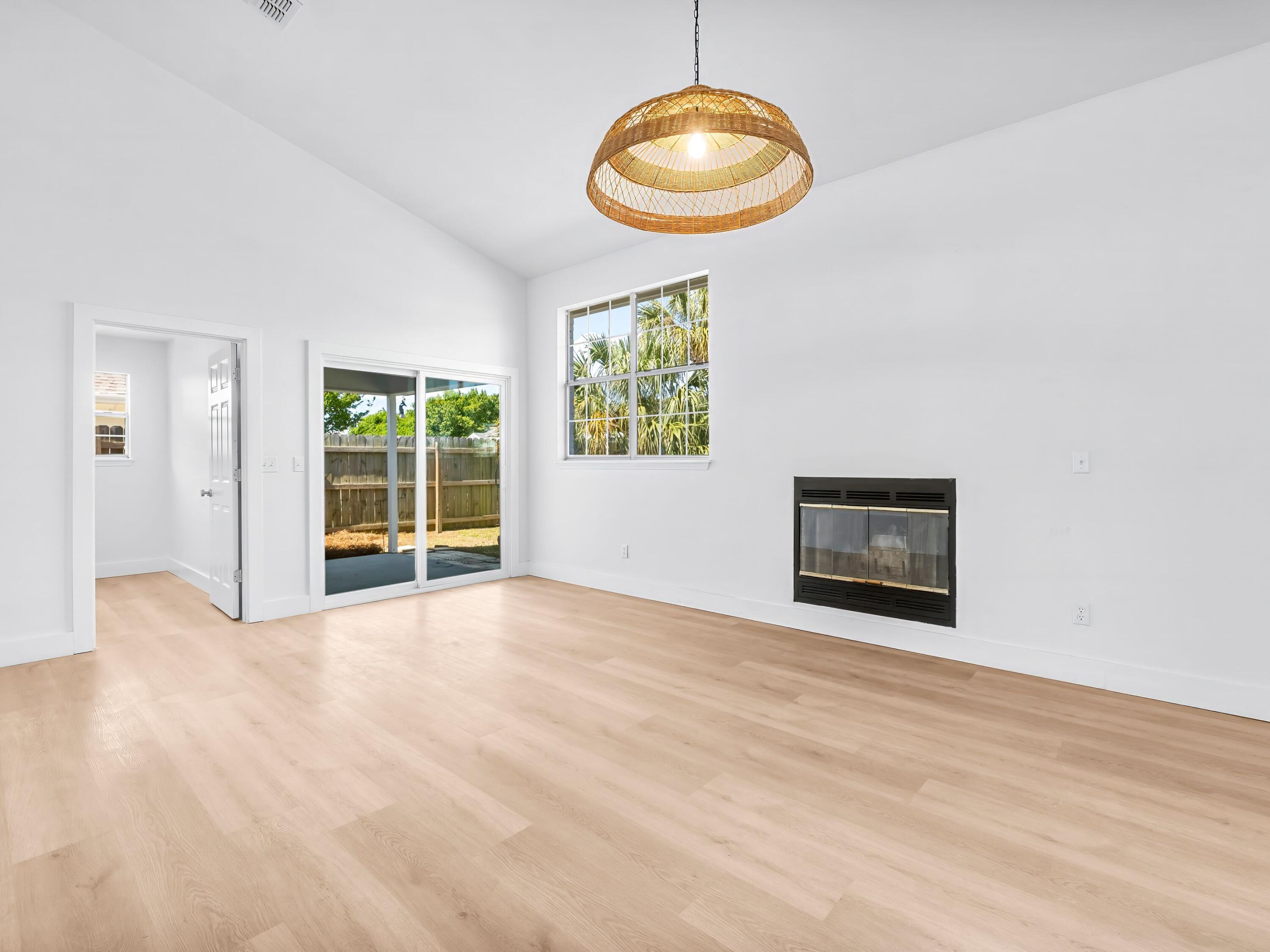 128 Seaclusion Drive