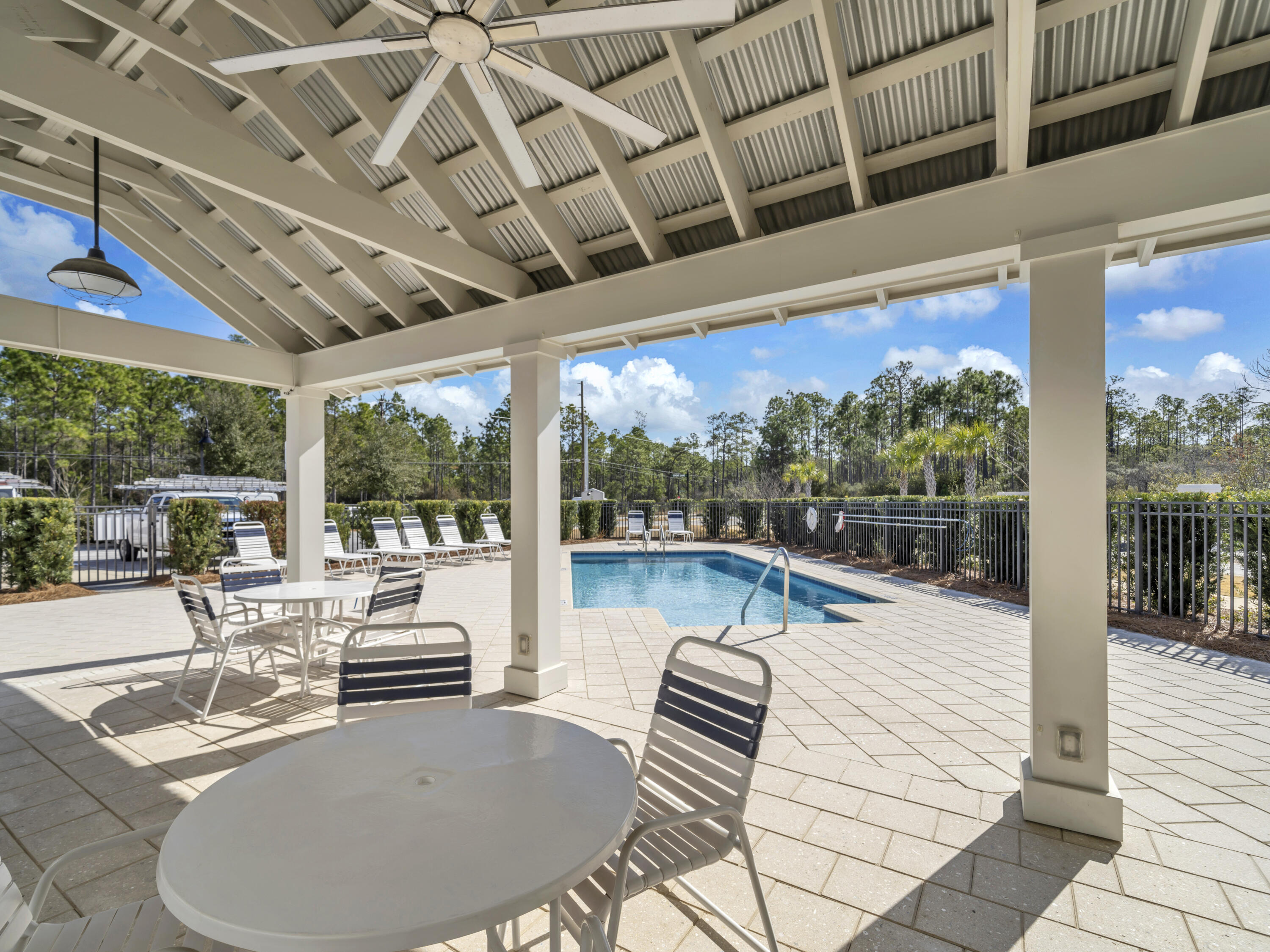 290 White Cottage Road