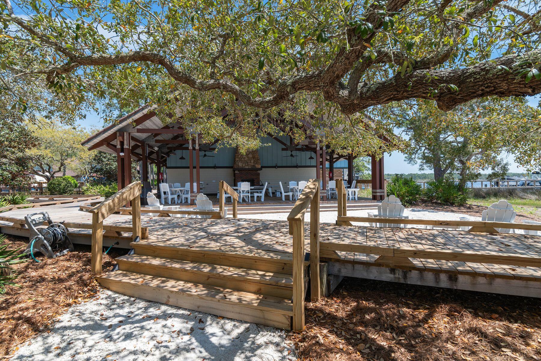 1522 Salamander Trail