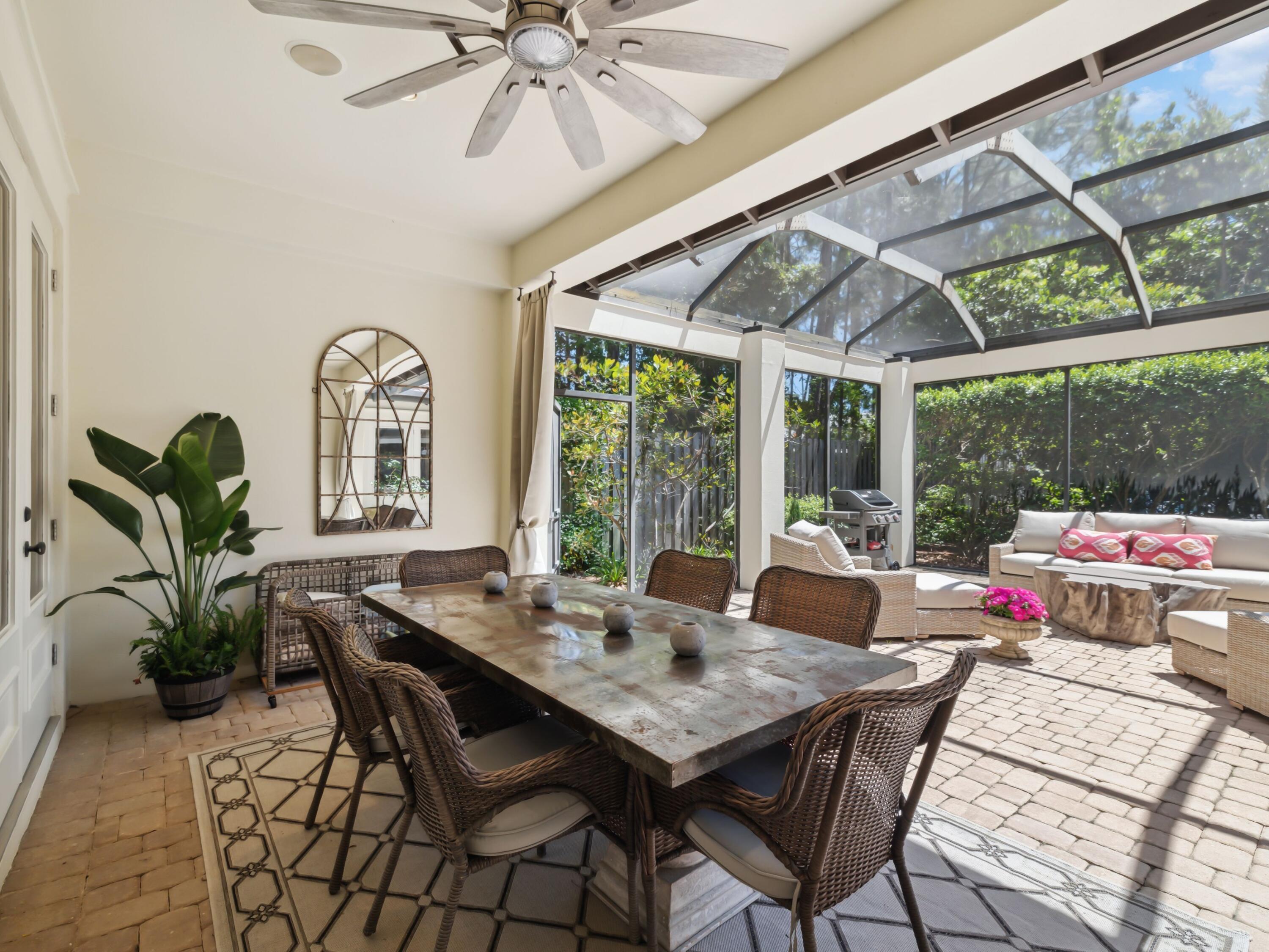 2512 Vineyard Lane