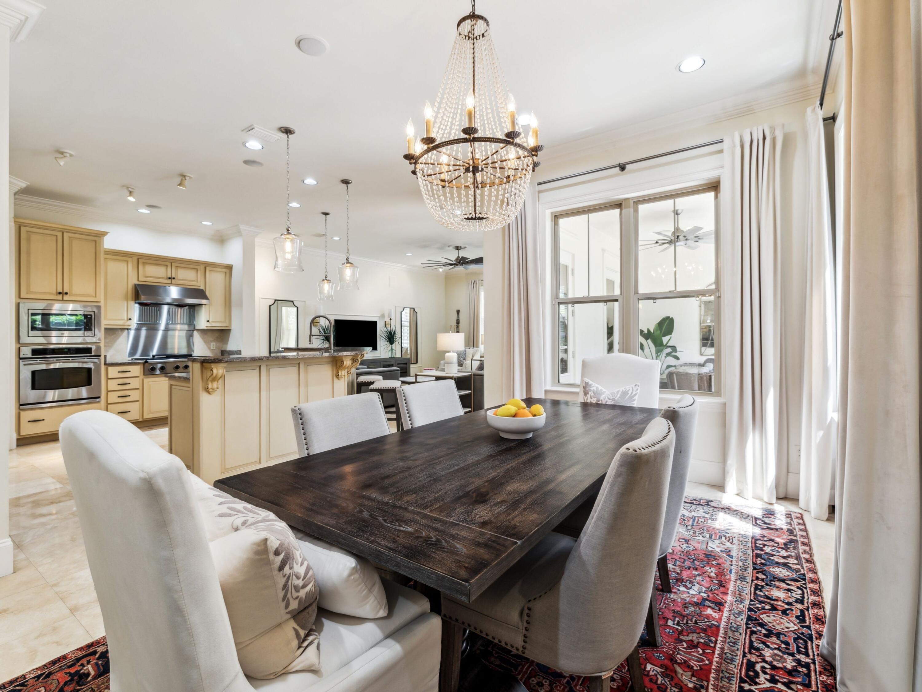 2512 Vineyard Lane