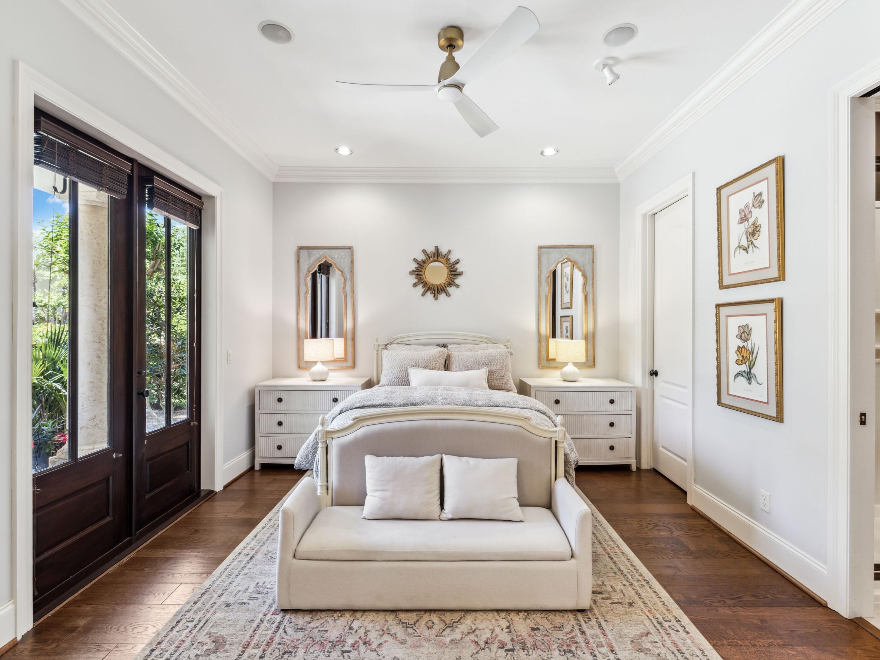 2512 Vineyard Lane