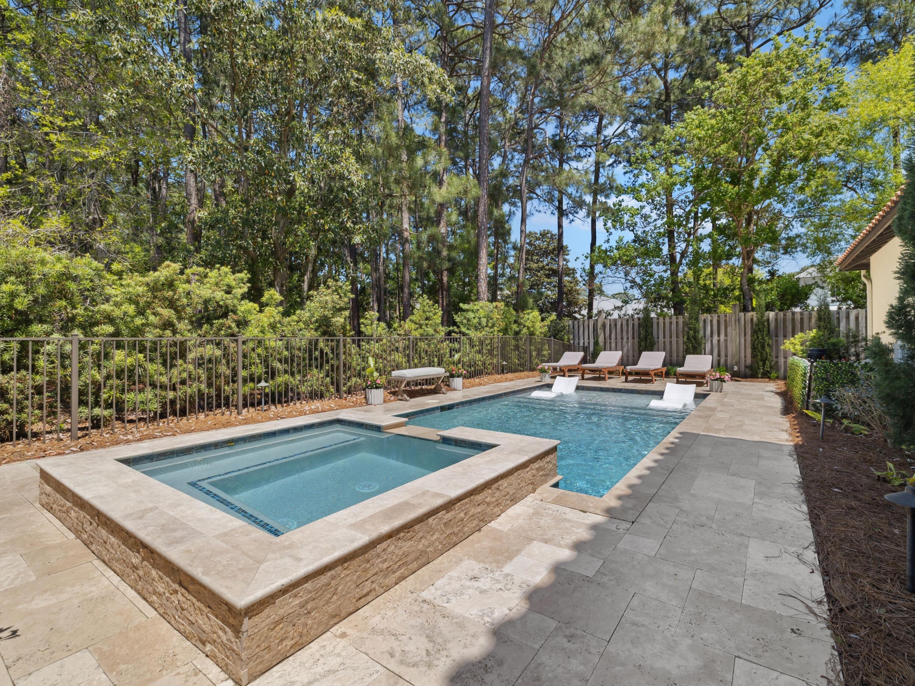 2512 Vineyard Lane